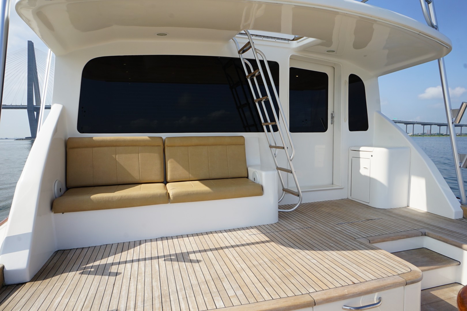 Ocean 73 - Sandra C - Aft Deck