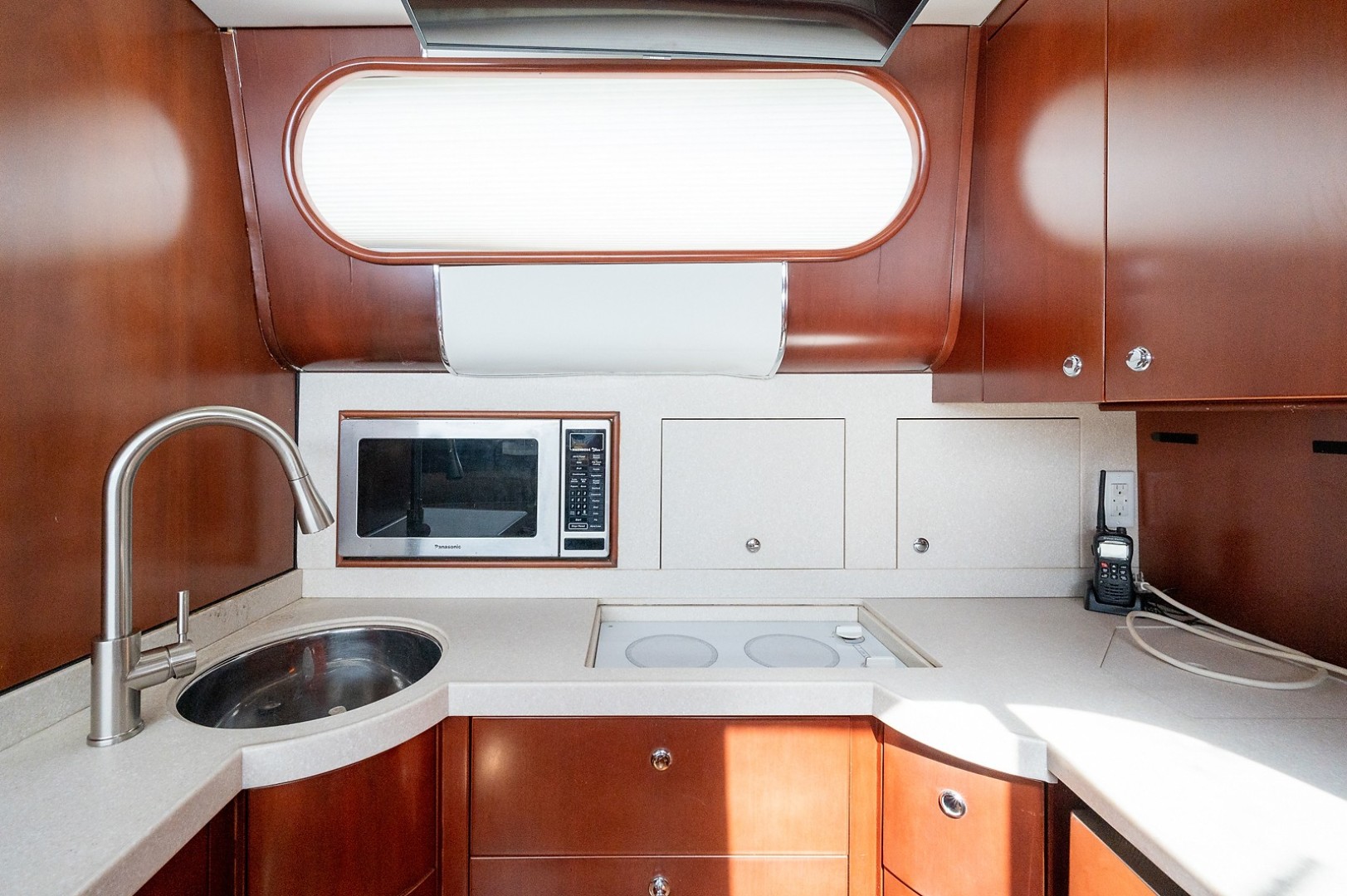Chris-Craft 43 - Miss Mattie - Galley