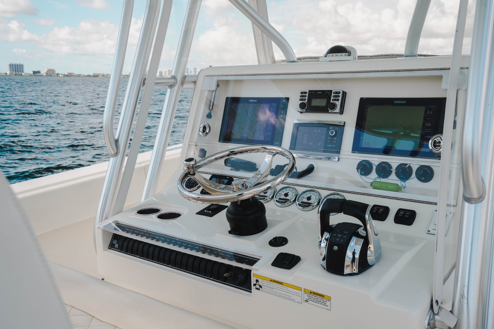 SeaVee 39 - Helm