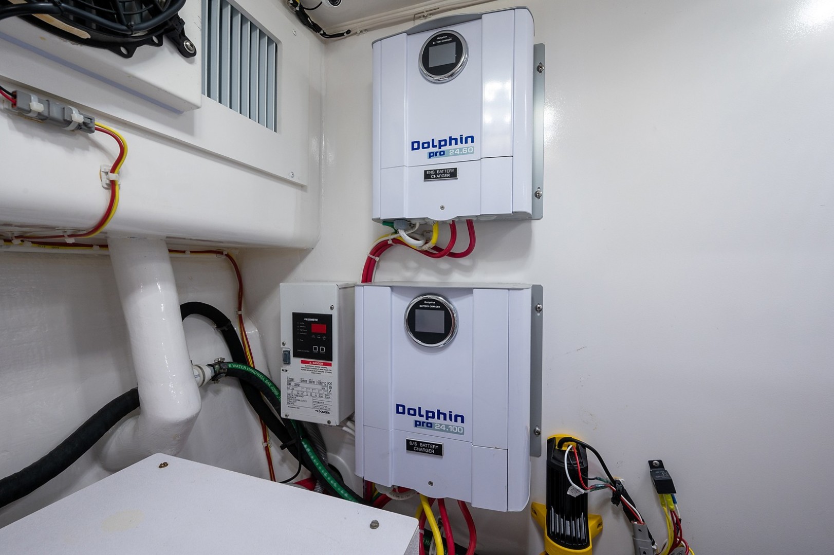 Viking 44 - Darlin Marlin - Engine Room