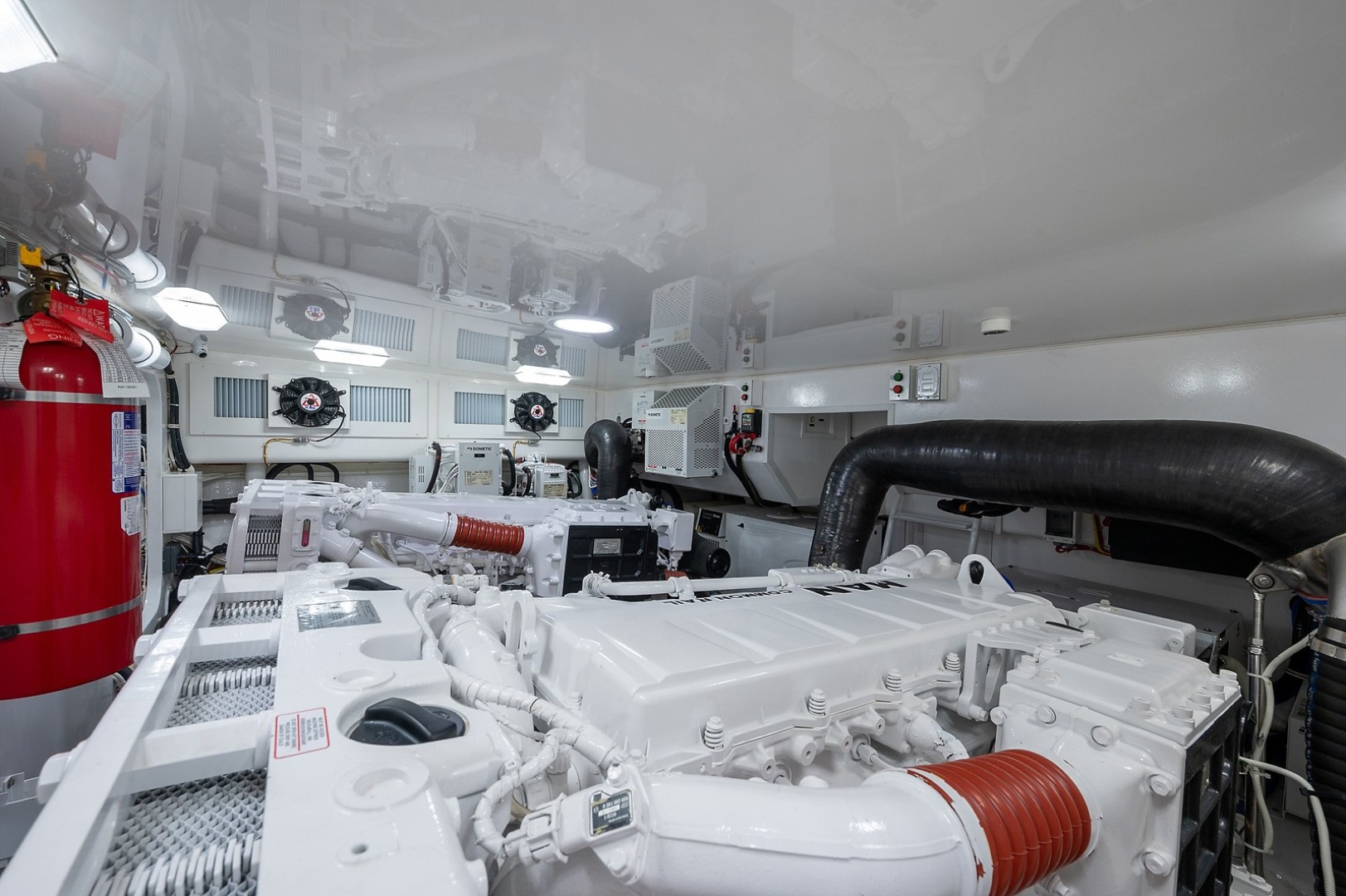 Viking 44 - Darlin Marlin - Engine Room
