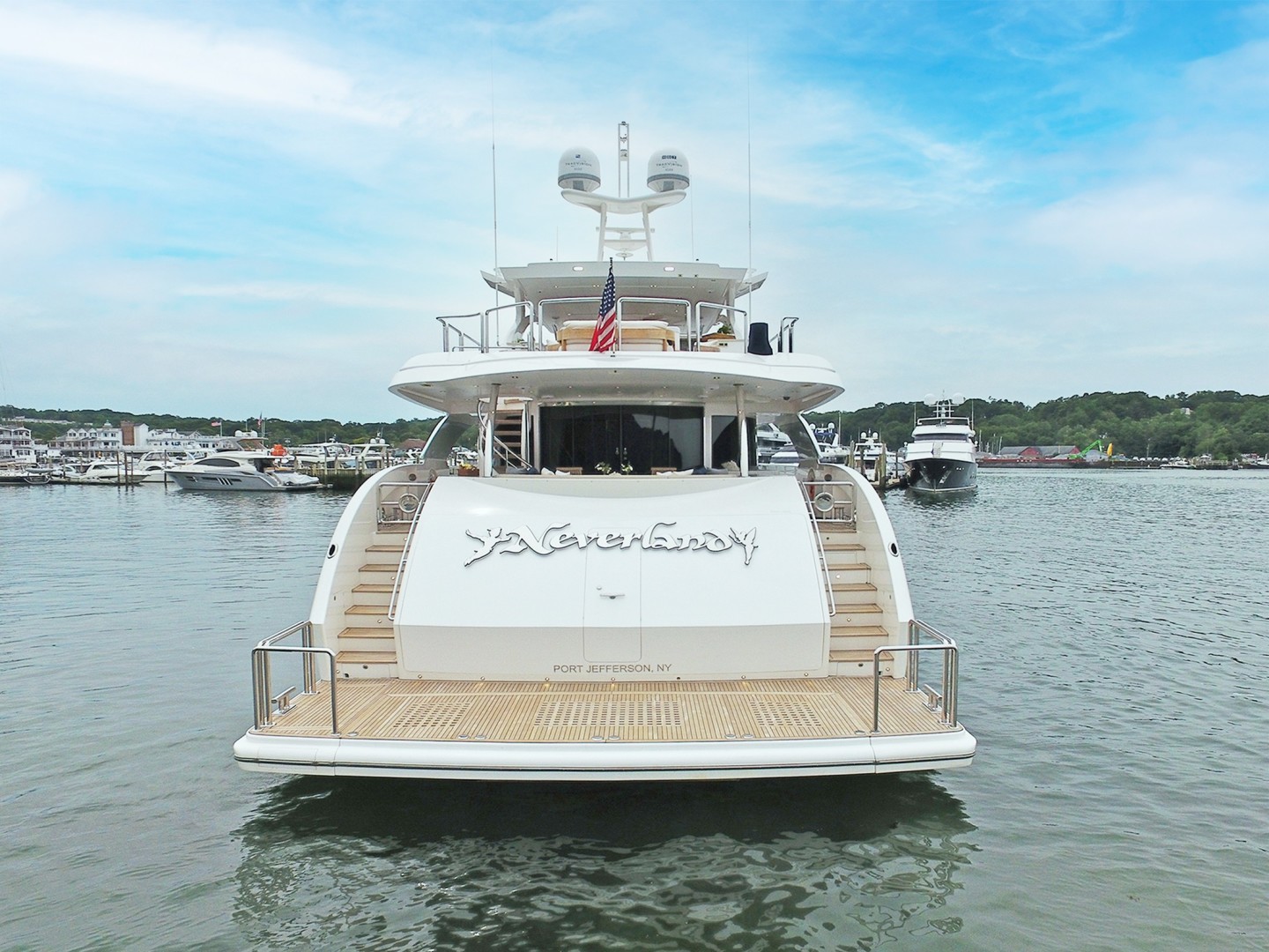 Horizon 110 - Neverland - aft profile