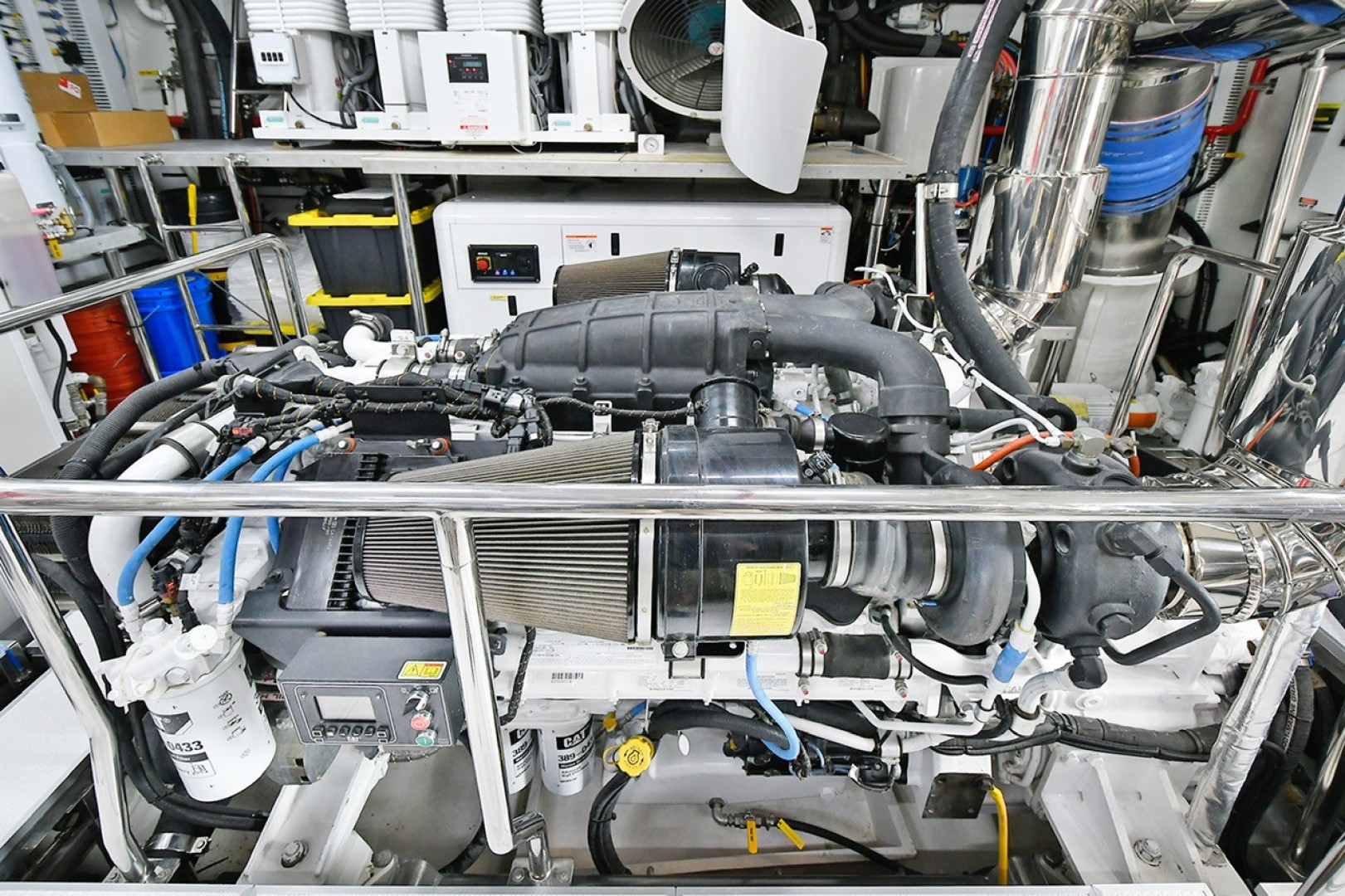 Horizon 110 - Neverland - engine room
