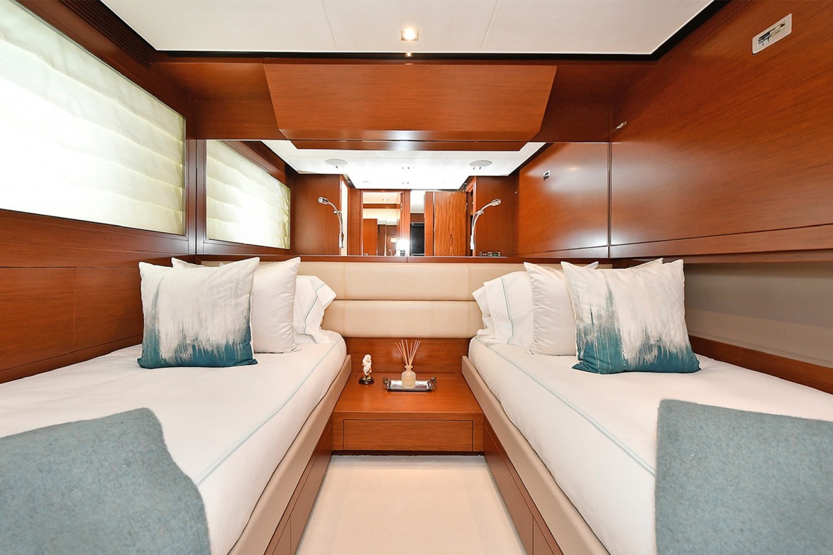 Horizon 110 - Neverland - Twin Stateroom