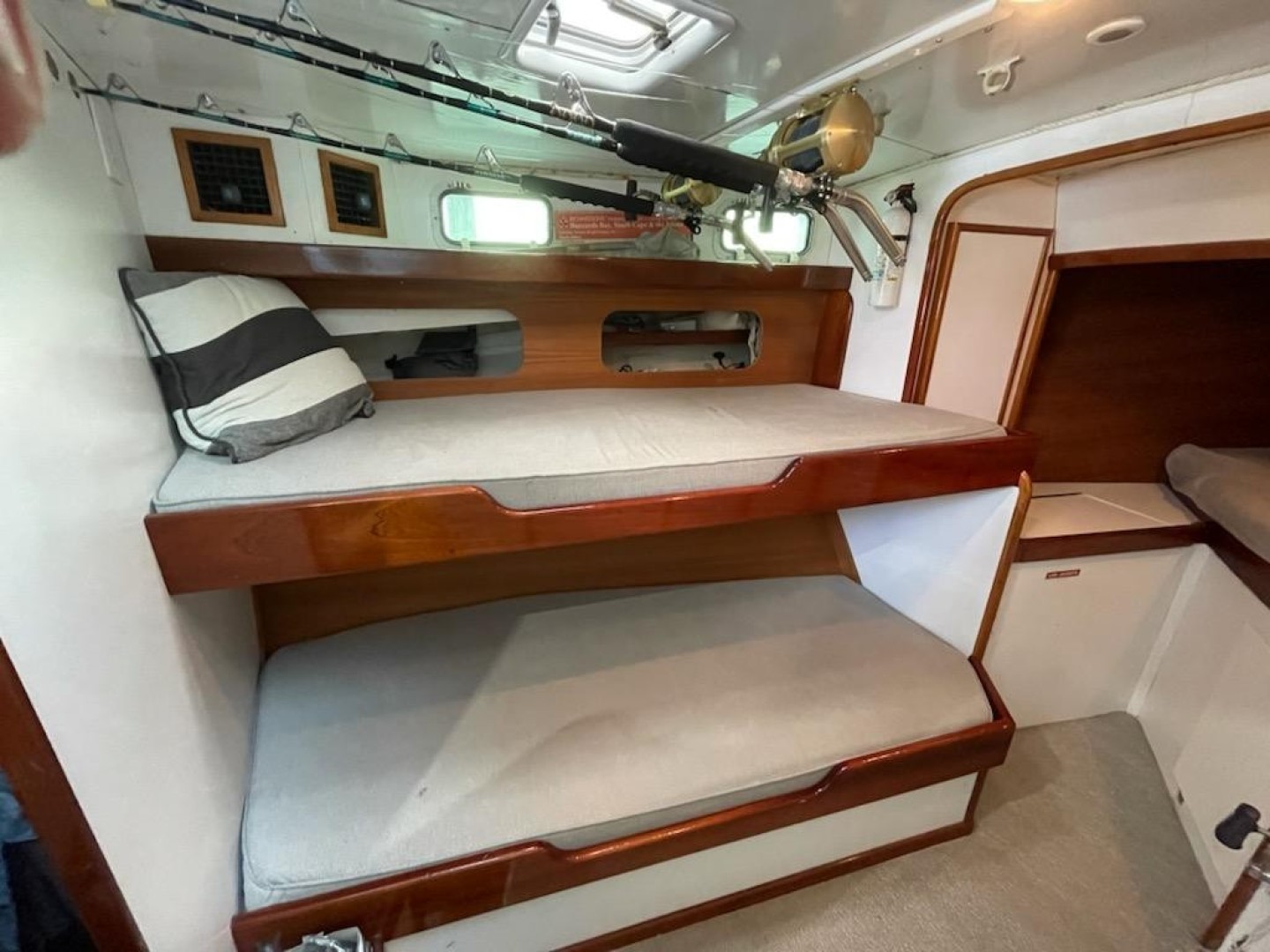 H&H Marine 40 - Hunt & Harvest - Cabins