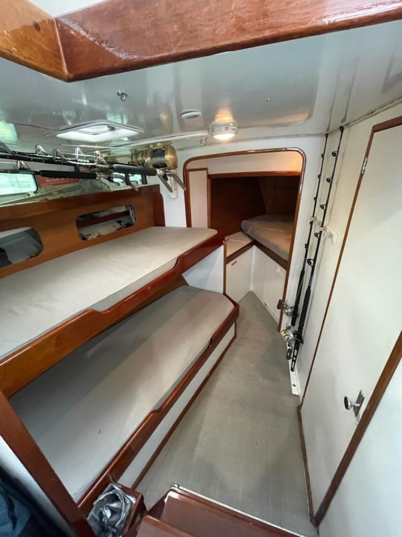 H&H Marine 40 - Hunt & Harvest - Cabins