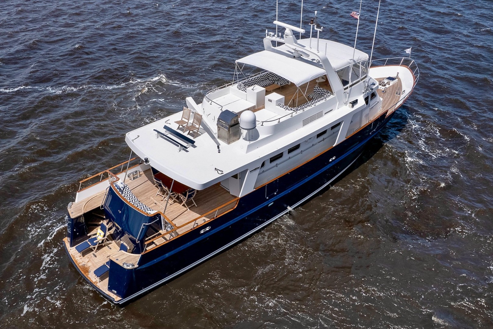 Jongert 78 - Fat Sheila - Exterior Profile