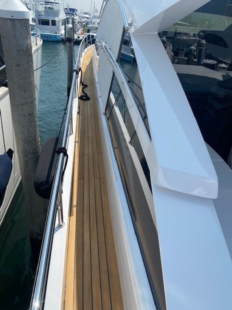 Pershing 64 - SoundView - Side Deck