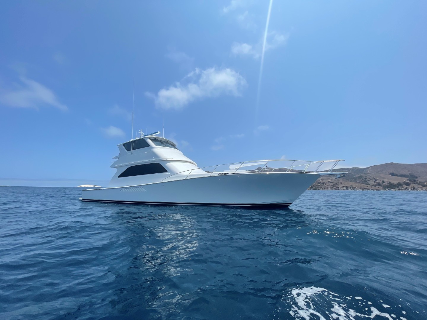 Viking 61 - King & I - Exterior Profile