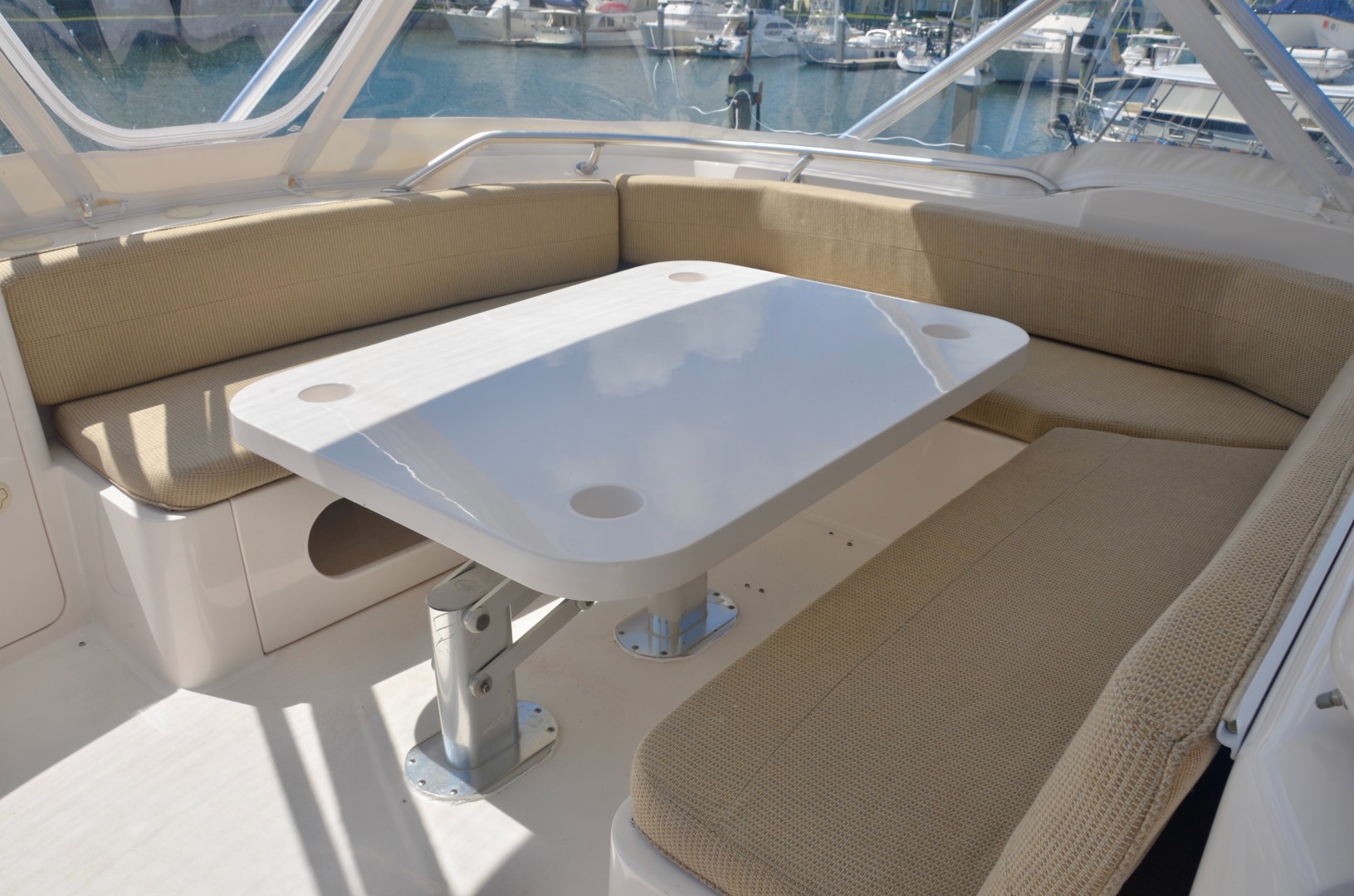 Bertram 51 Reel Friends-flybridge