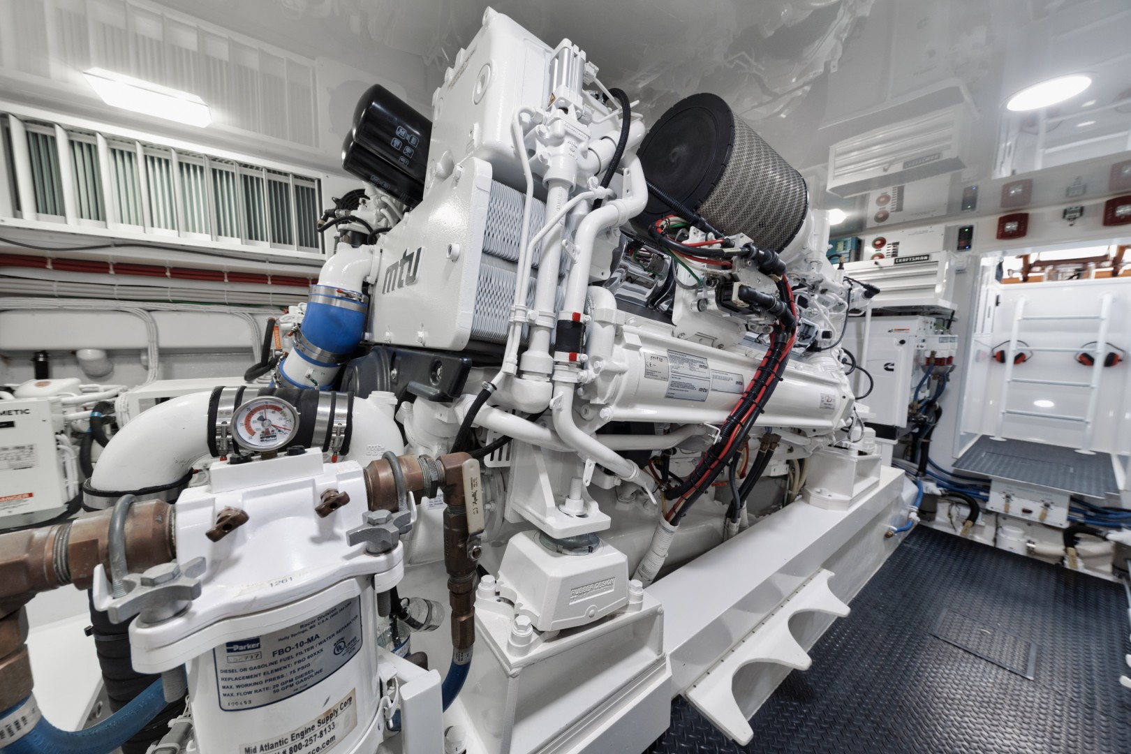 Viking 68 - Whirlwind - Engine Room