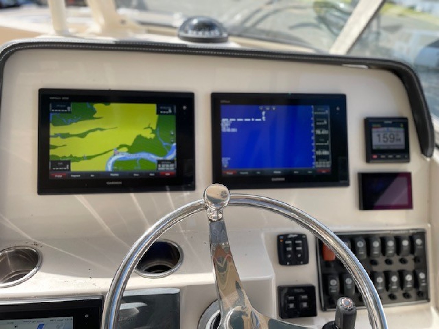 Grady White 32 - Ardea - Helm