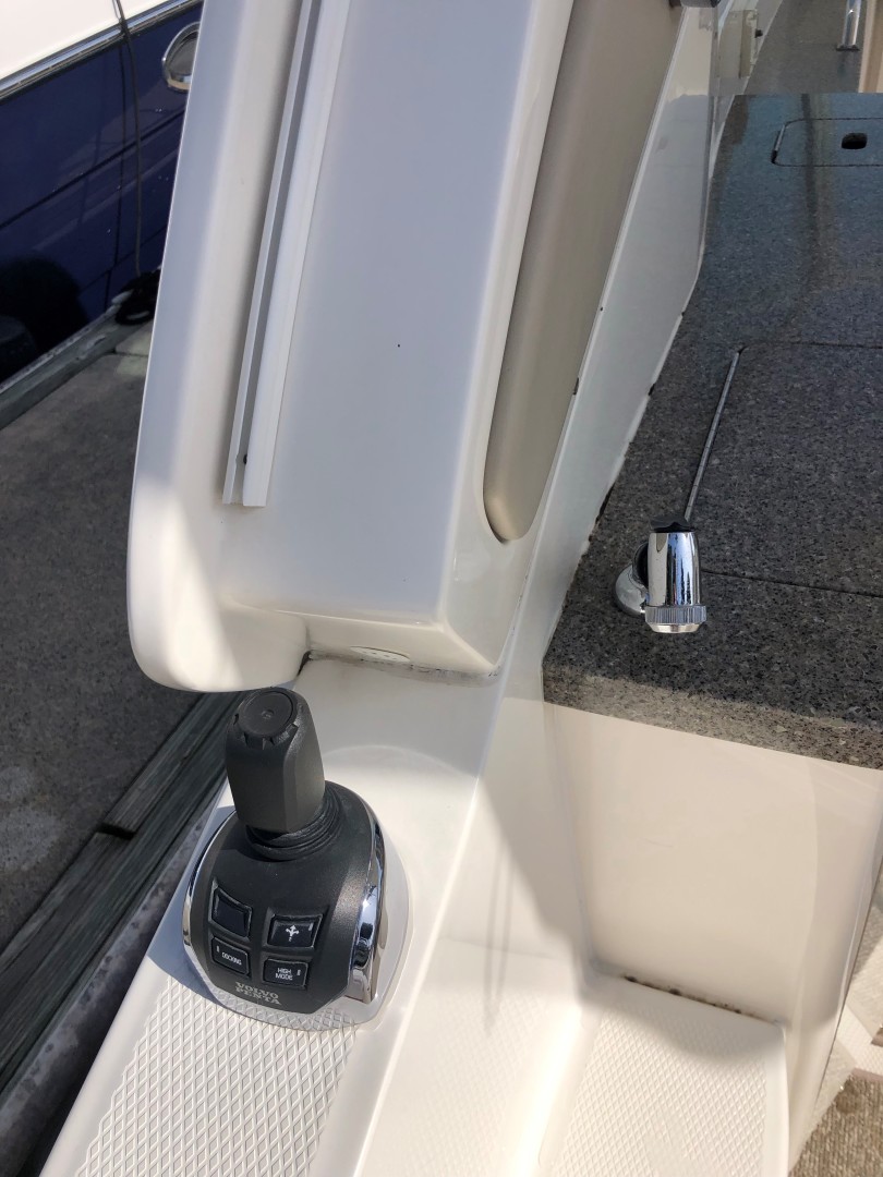 Chaparral 31- C-Scape - Cockpit