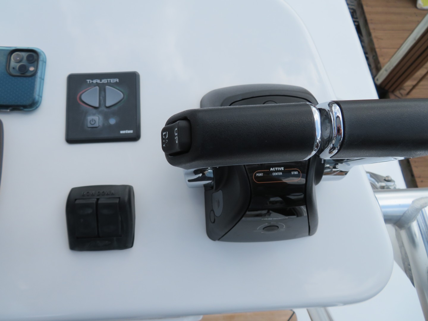 Venture 39 Boogie Man - throttle