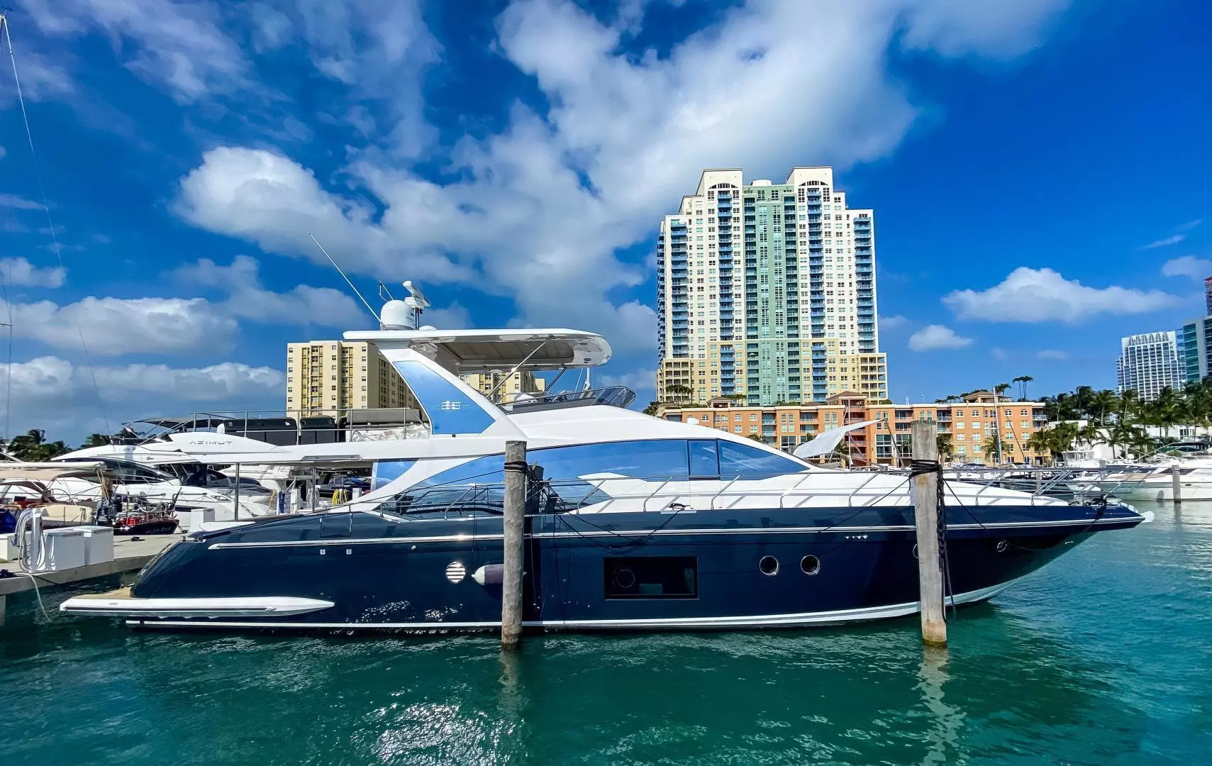 2018 66' Azimut photo