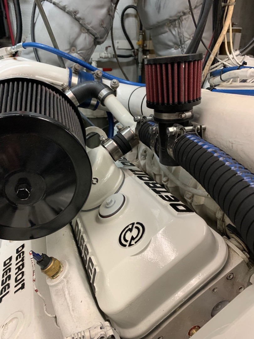 Broward 102 - Andiamo - Engine Room