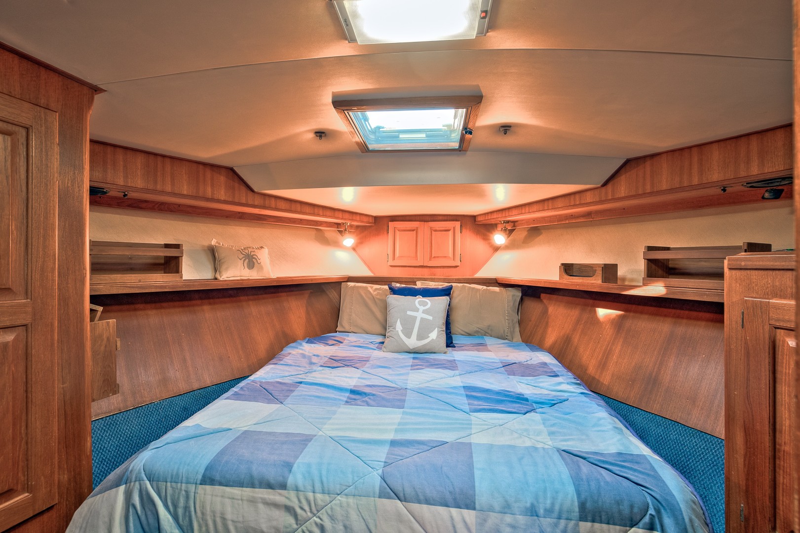 Viking 41 - Yota Life - Guest Stateroom, Forward