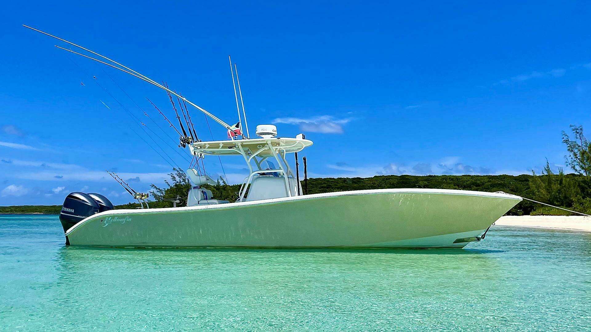 2015 32' Yellowfin photo