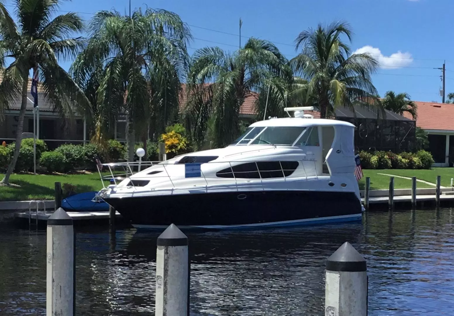 2005 40' Sea Ray photo
