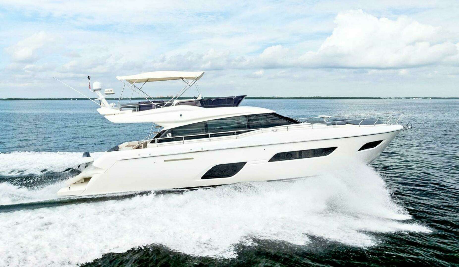 2022 55' Ferretti Yachts photo