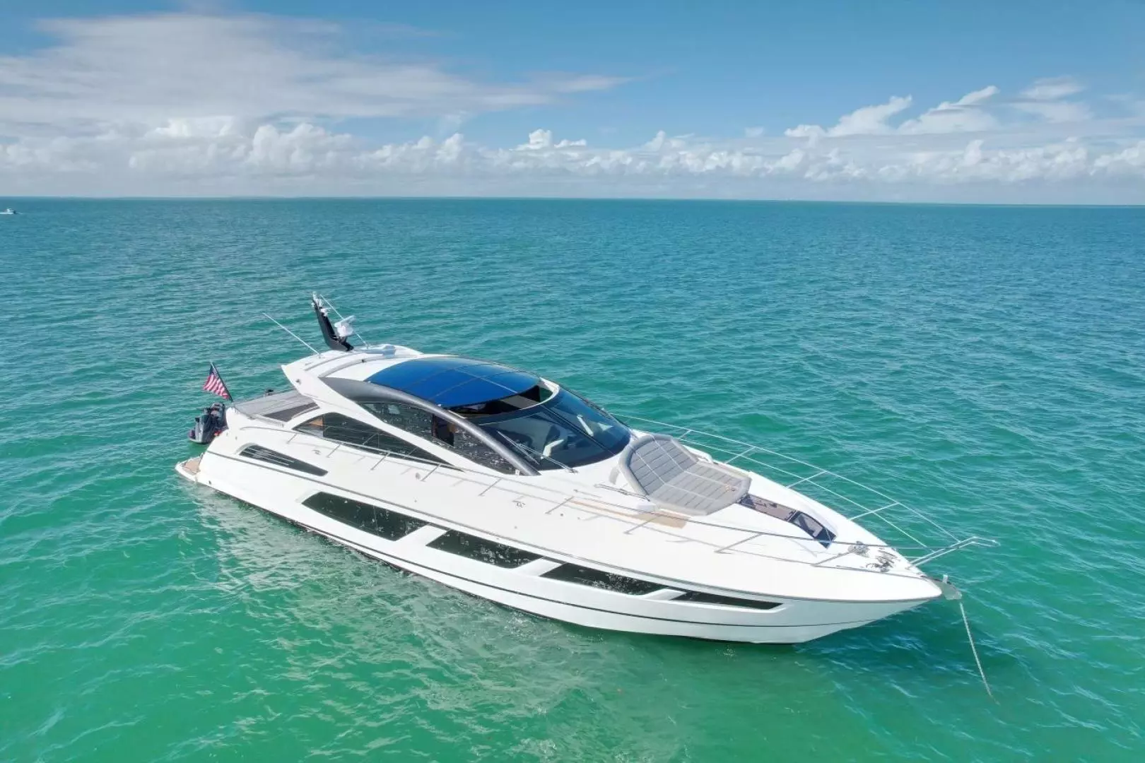 2018 86' Sunseeker photo