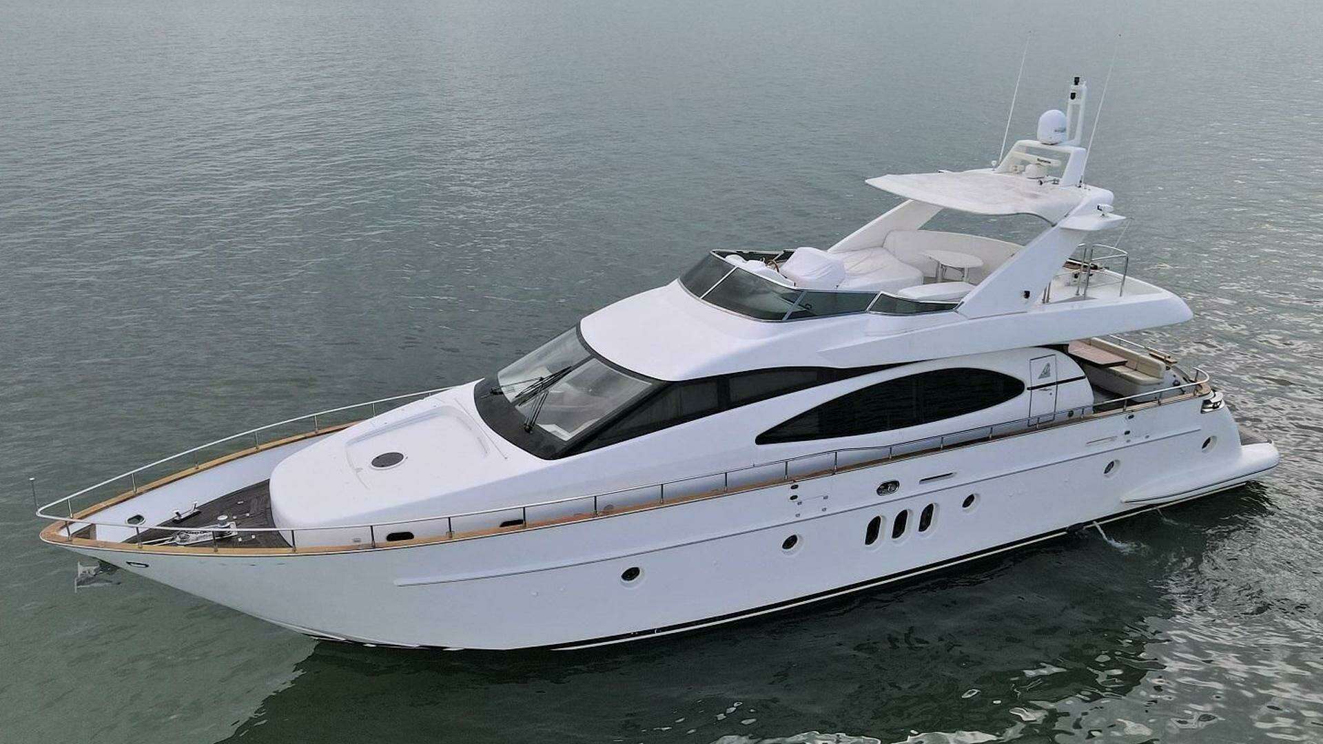 2003 74' Azimut photo