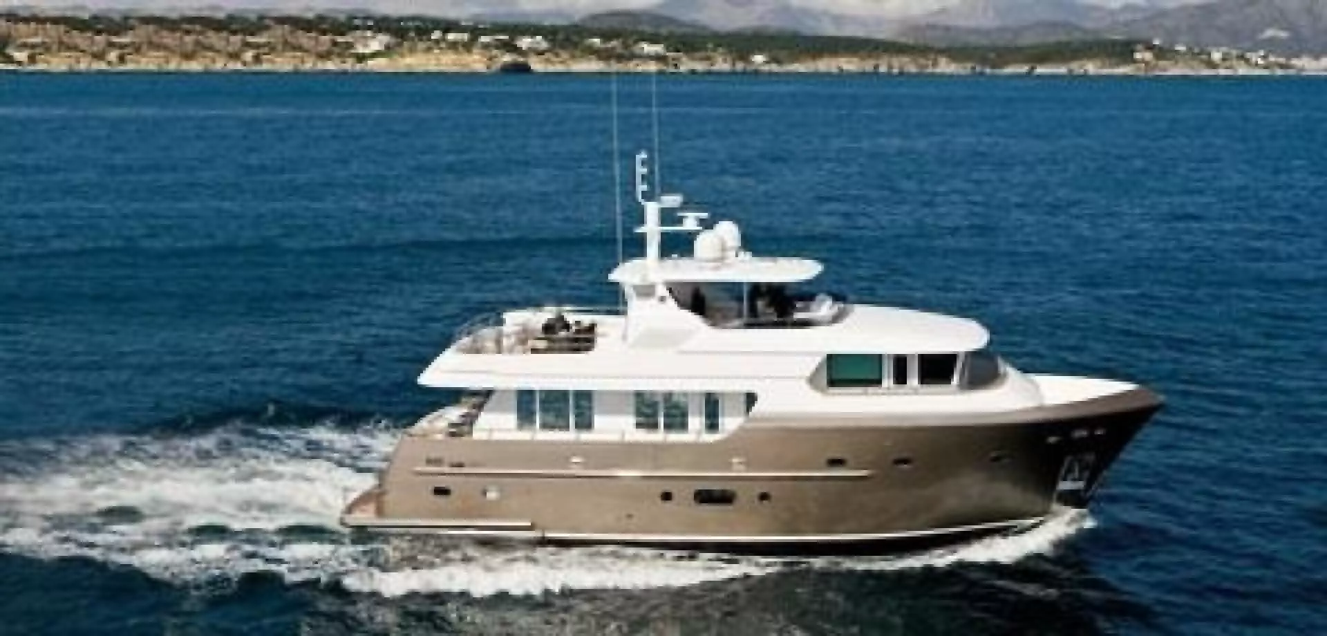 2012 77' Horizon photo