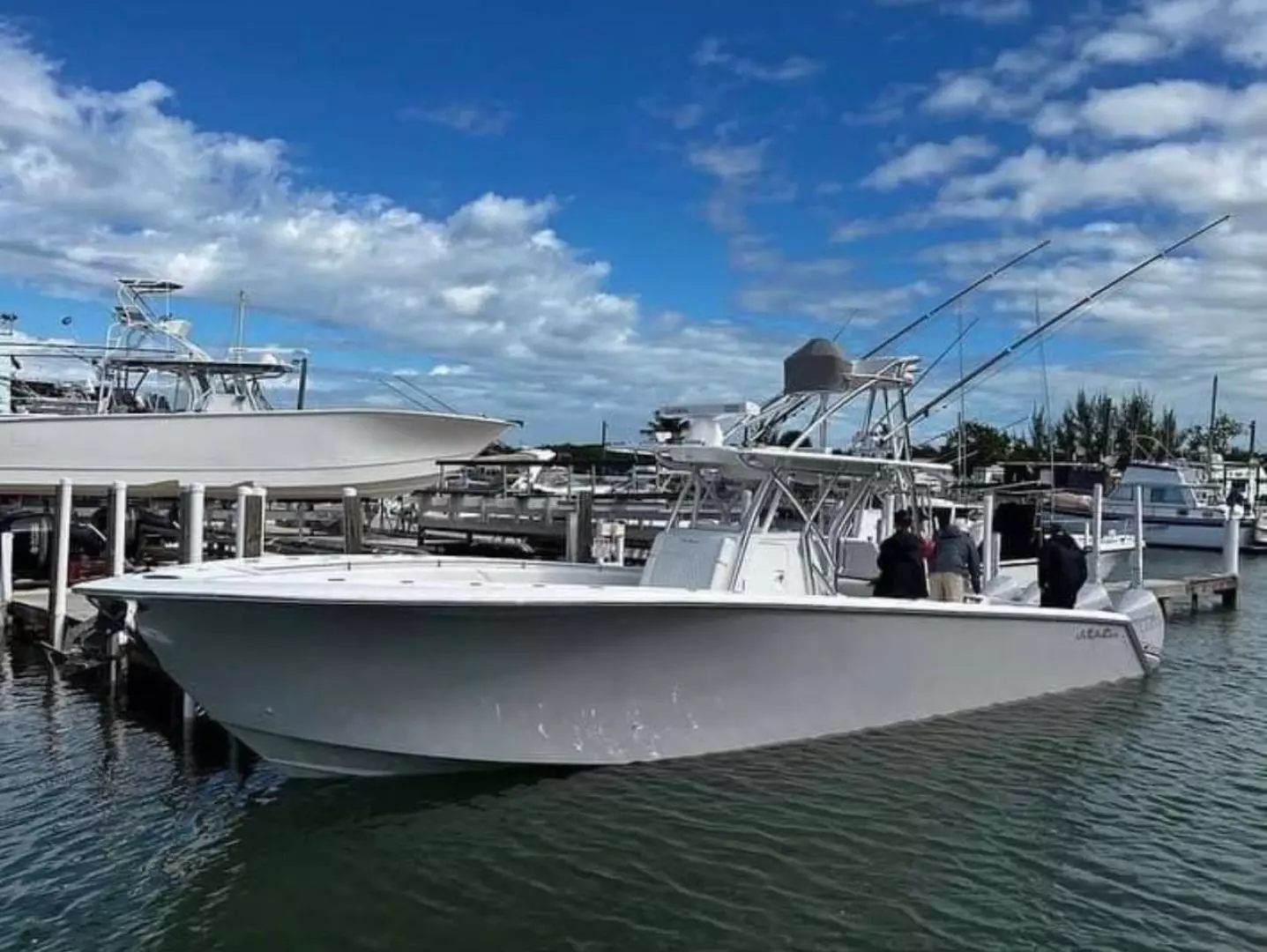 2022 39' SeaHunter photo