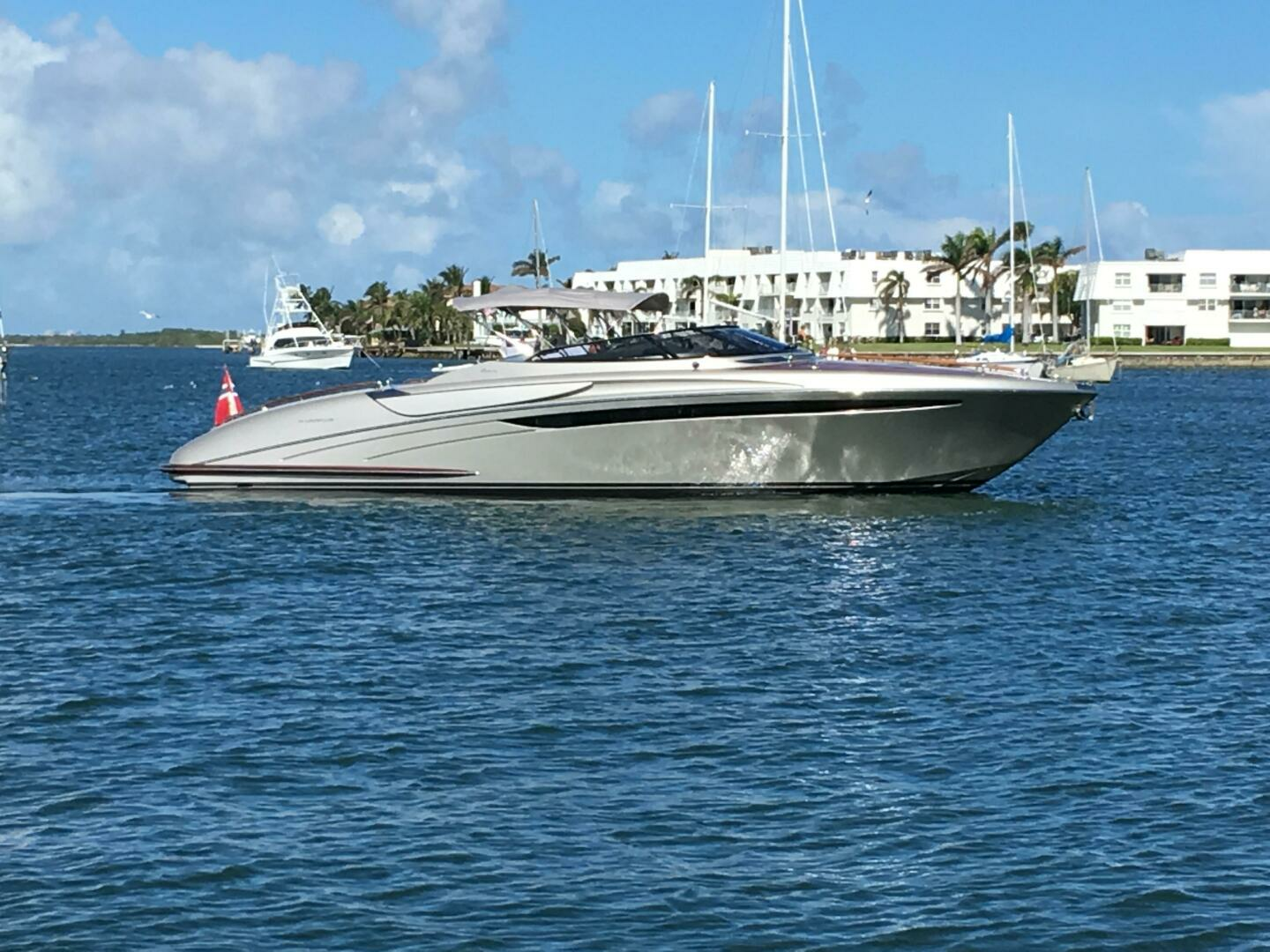 2007 44' Riva photo