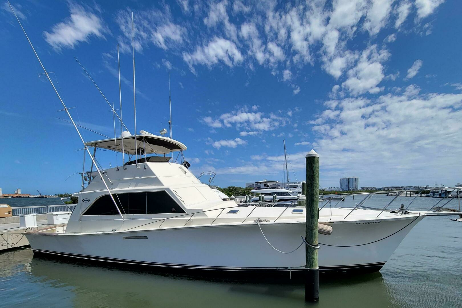 1985 55' Ocean Yachts photo