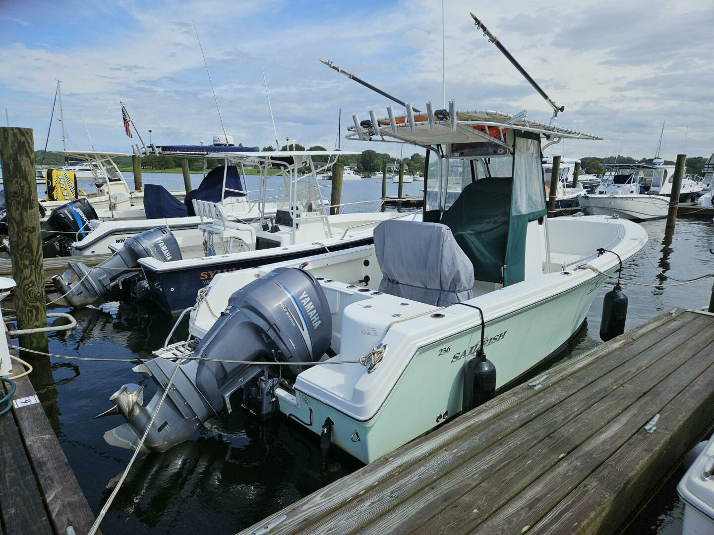 2005 23' Sailfish photo