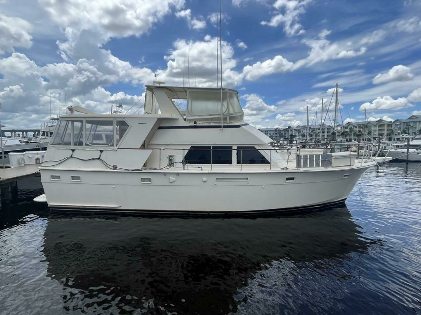 1981 48' Hatteras photo