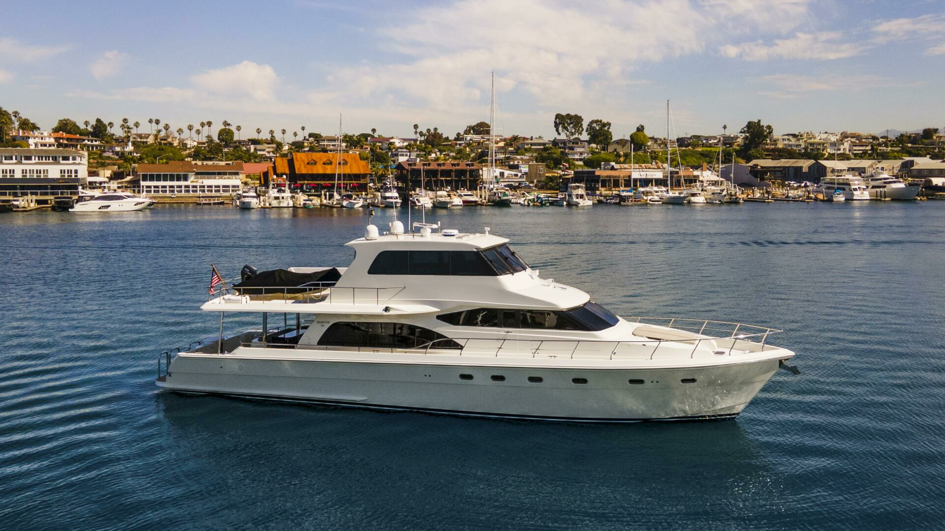 2007 74' Hampton photo