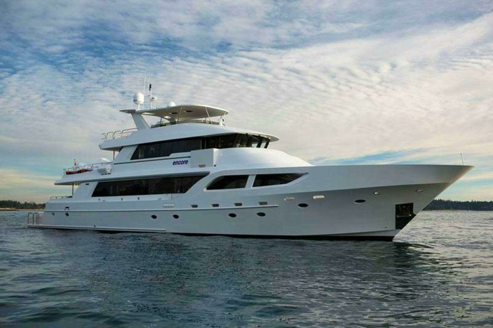1992 120' Crescent Custom Yachts photo
