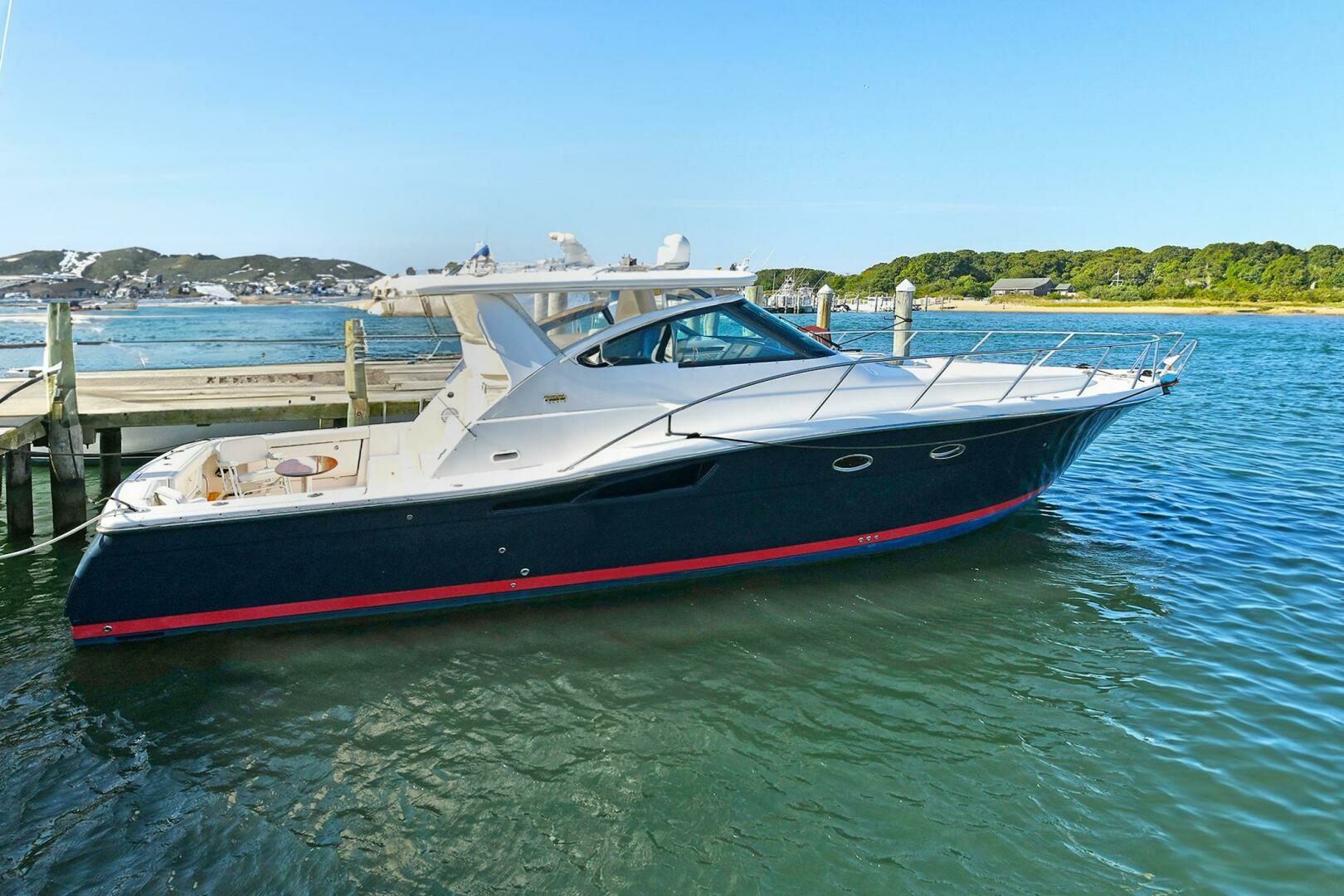 2008 42' Tiara Yachts photo