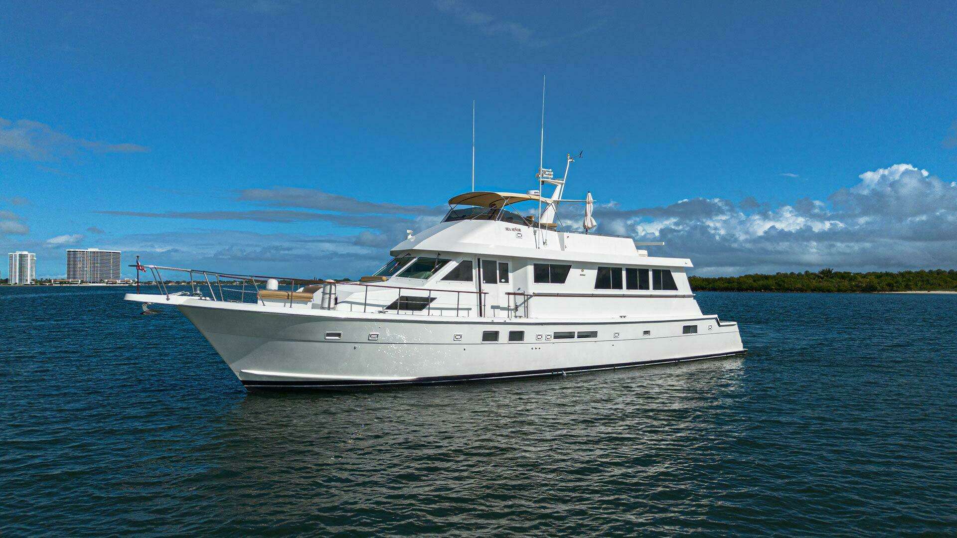 1989 78' Hatteras photo