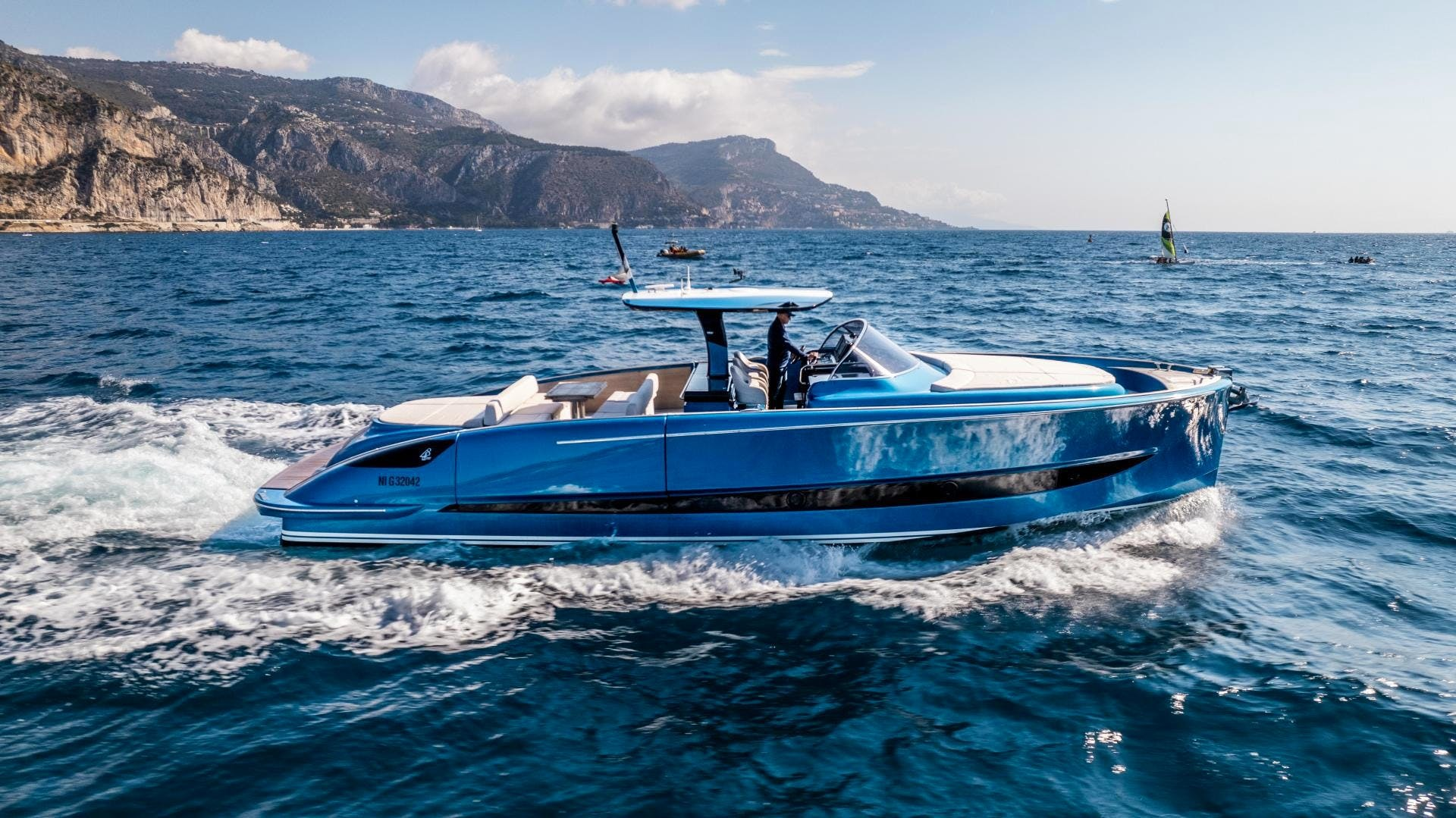 2021 48' Solaris photo