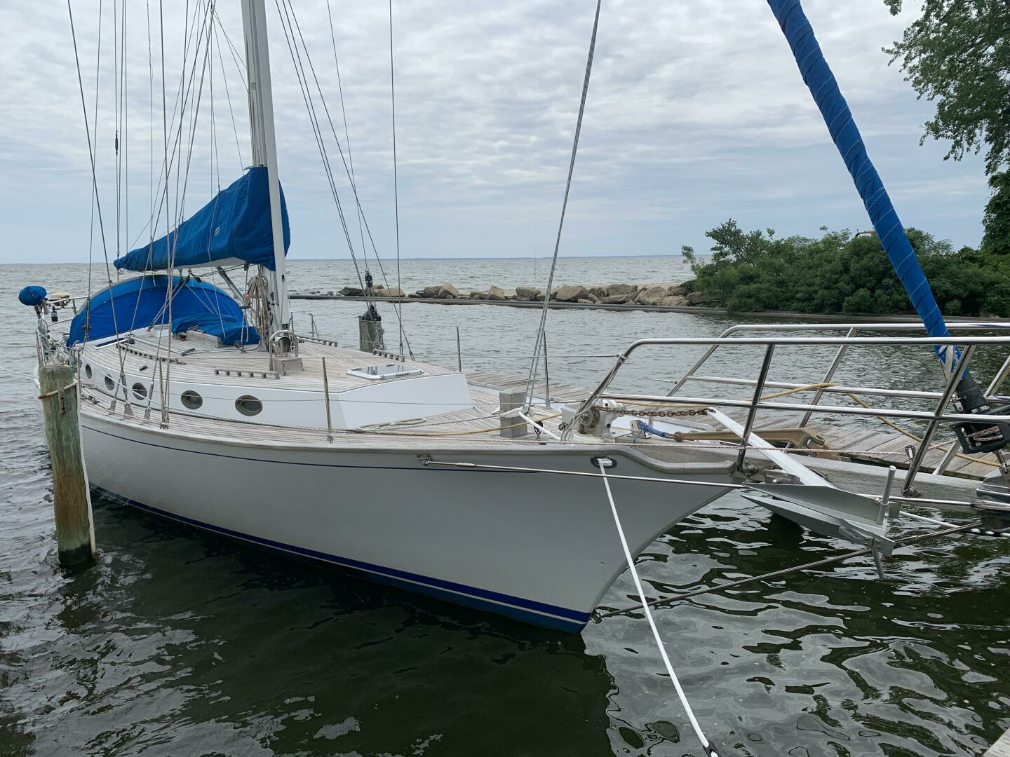 2004 45' ShearWater photo