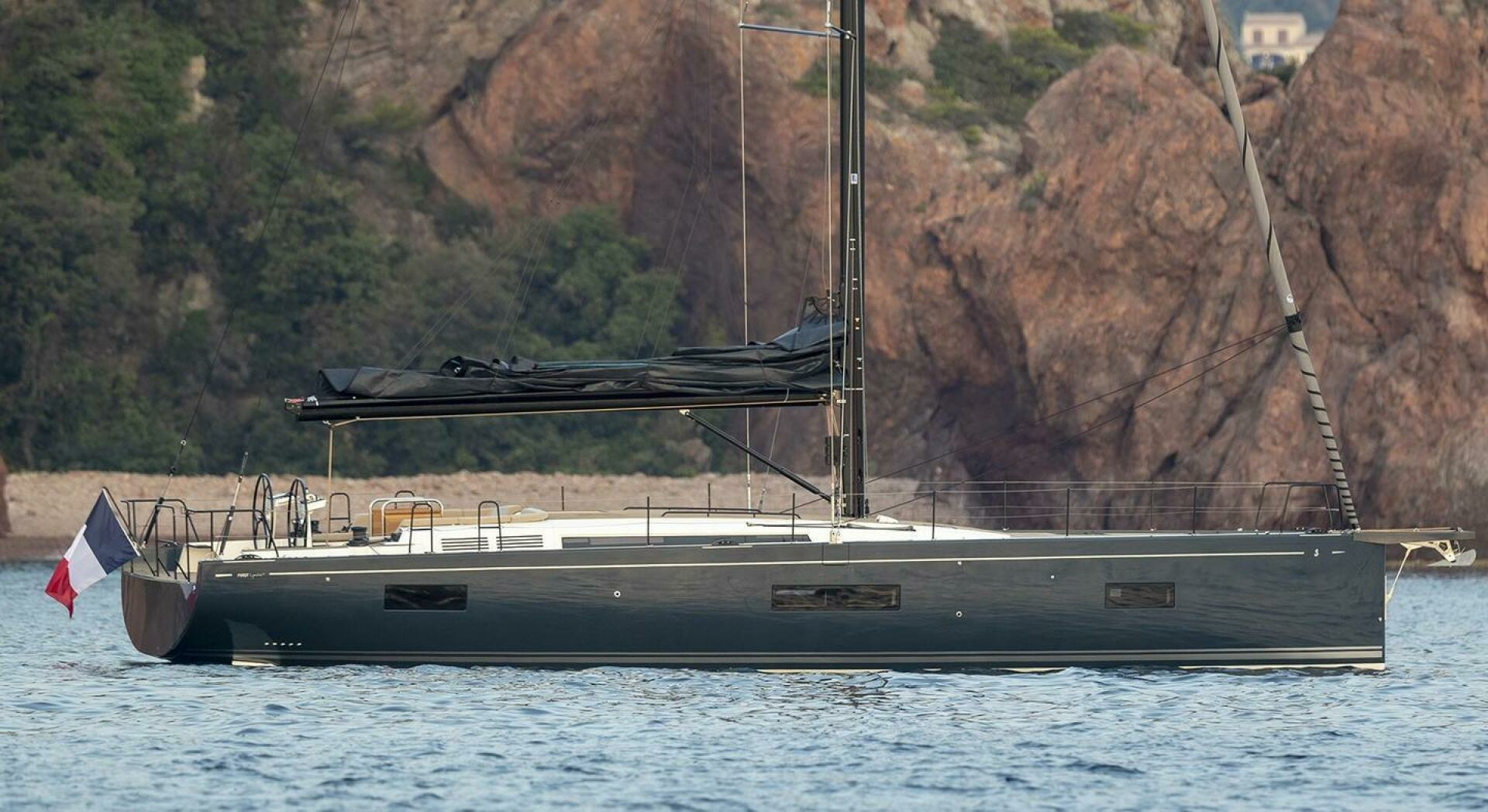 2026 53' Beneteau photo