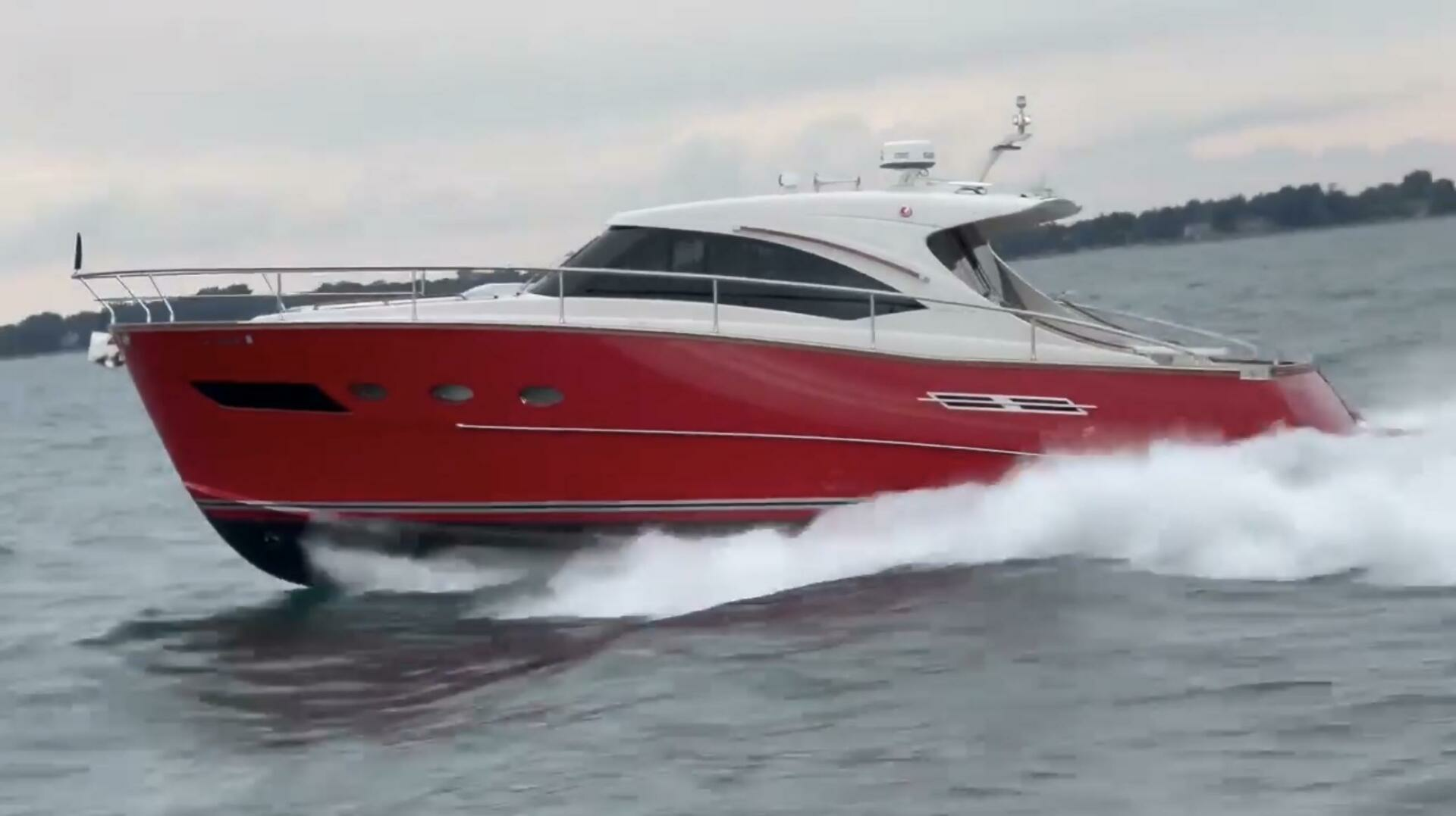 2017 42' Chris-Craft photo