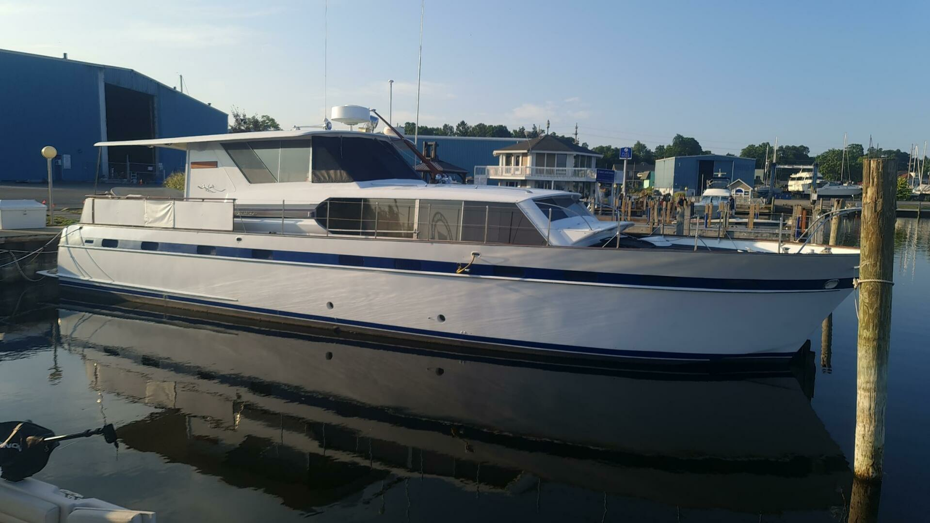 1965 56' Chris-Craft photo