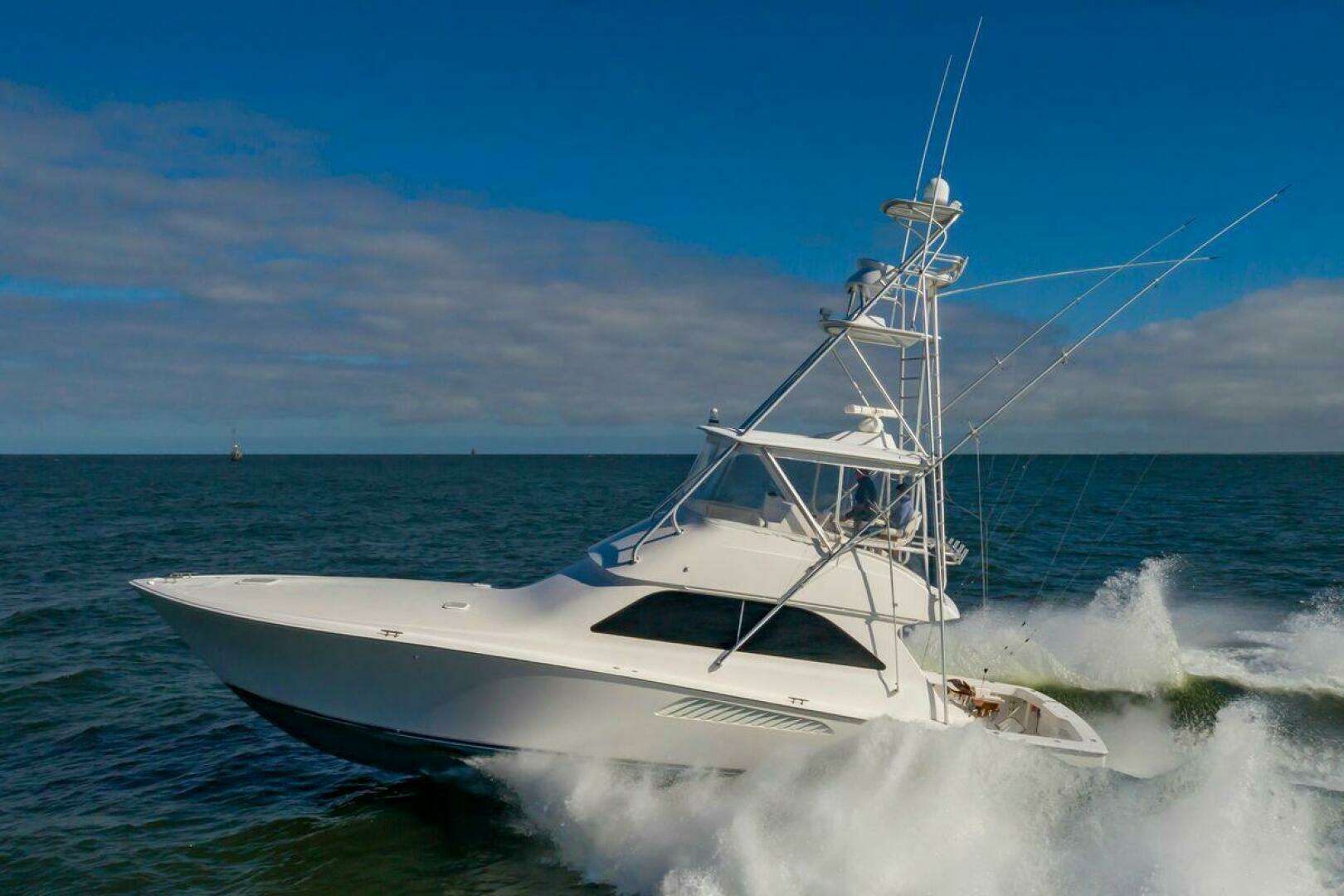 2005 48' Viking photo