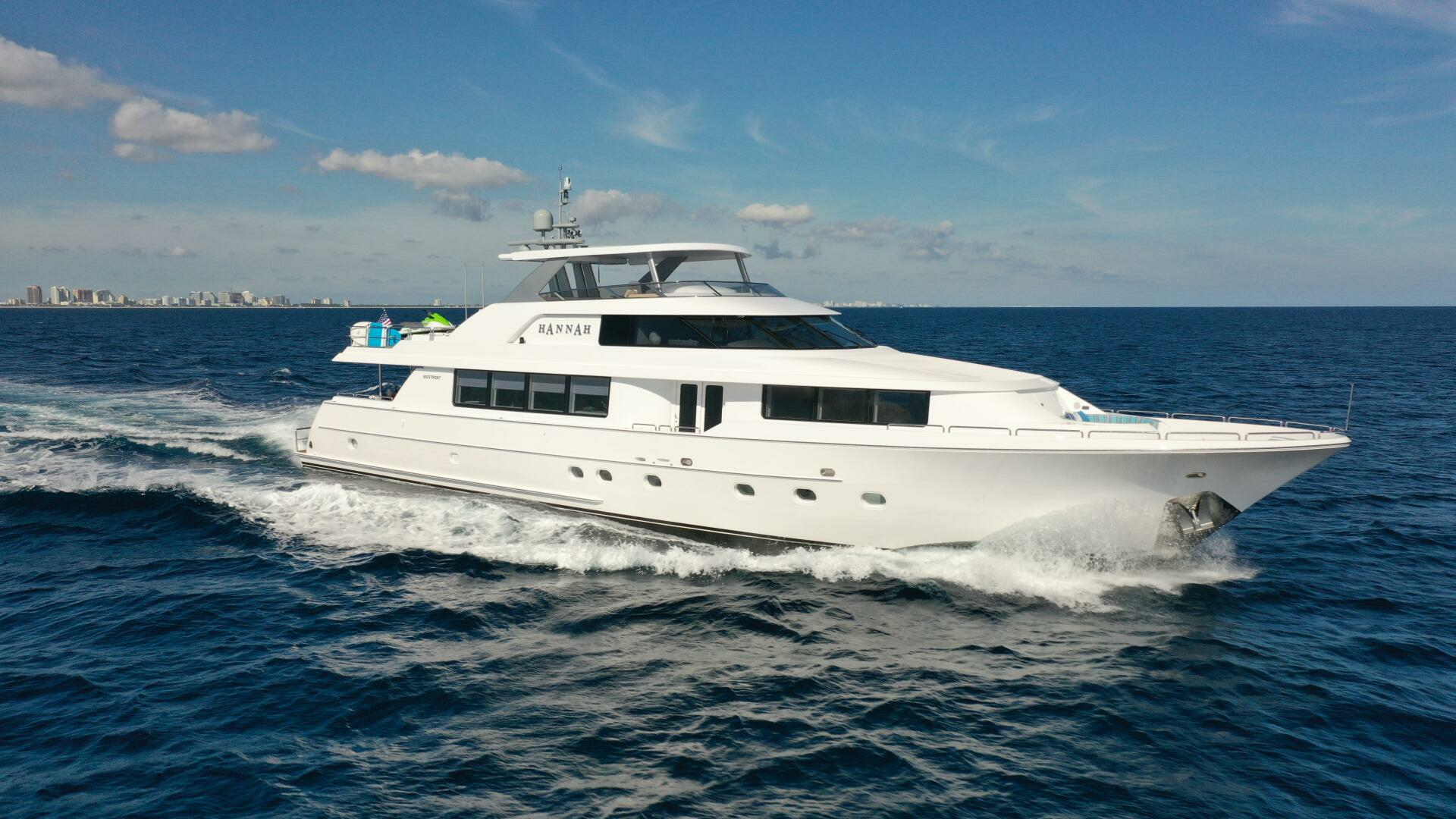 2003 112' Westport photo