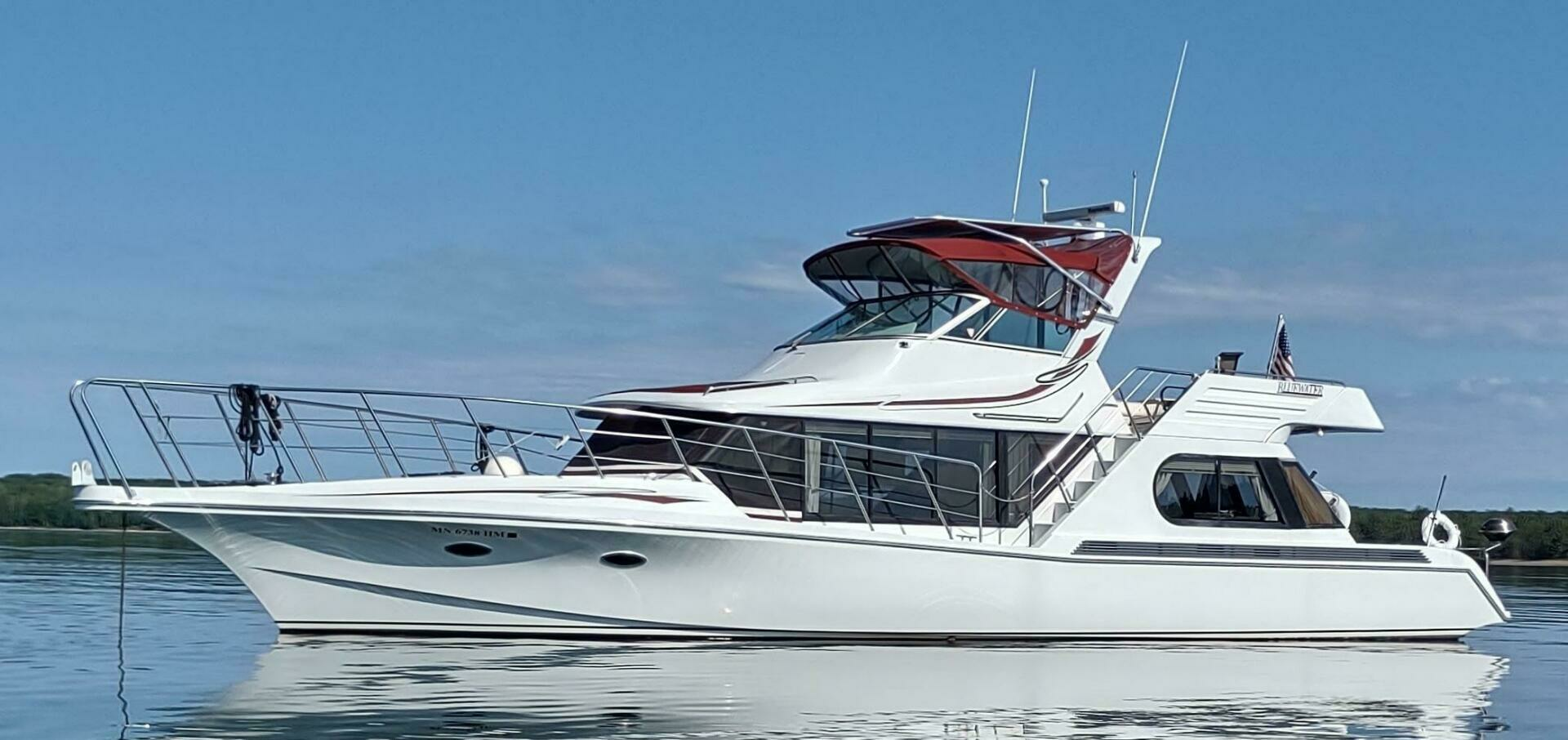 1991 52' Blue Water photo