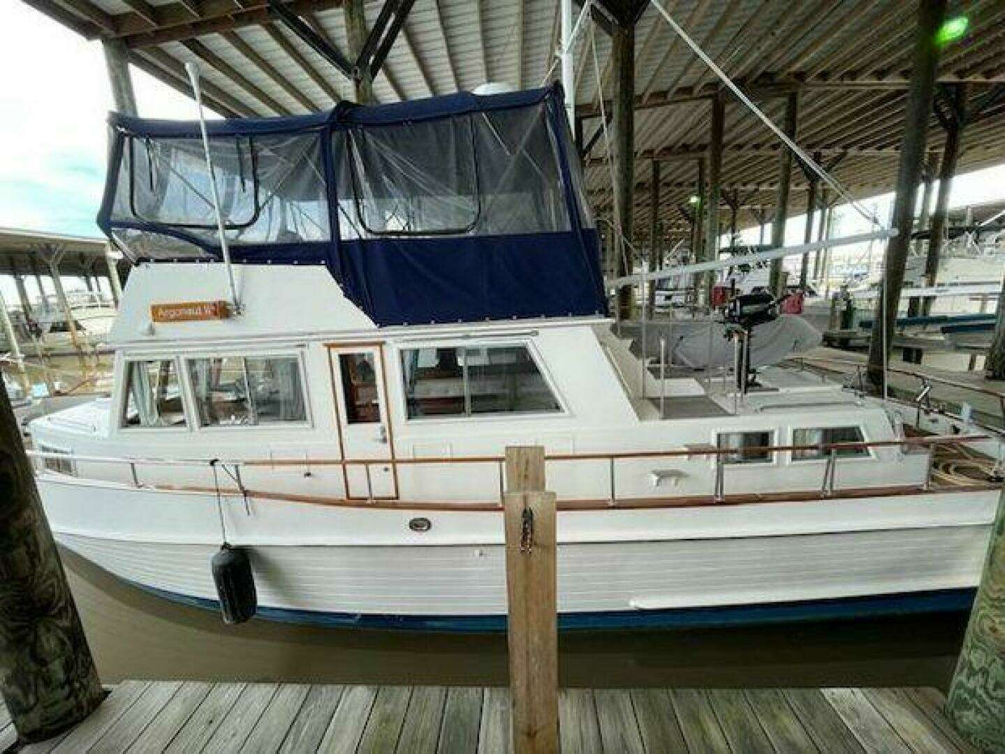 1990 42' Grand Banks photo