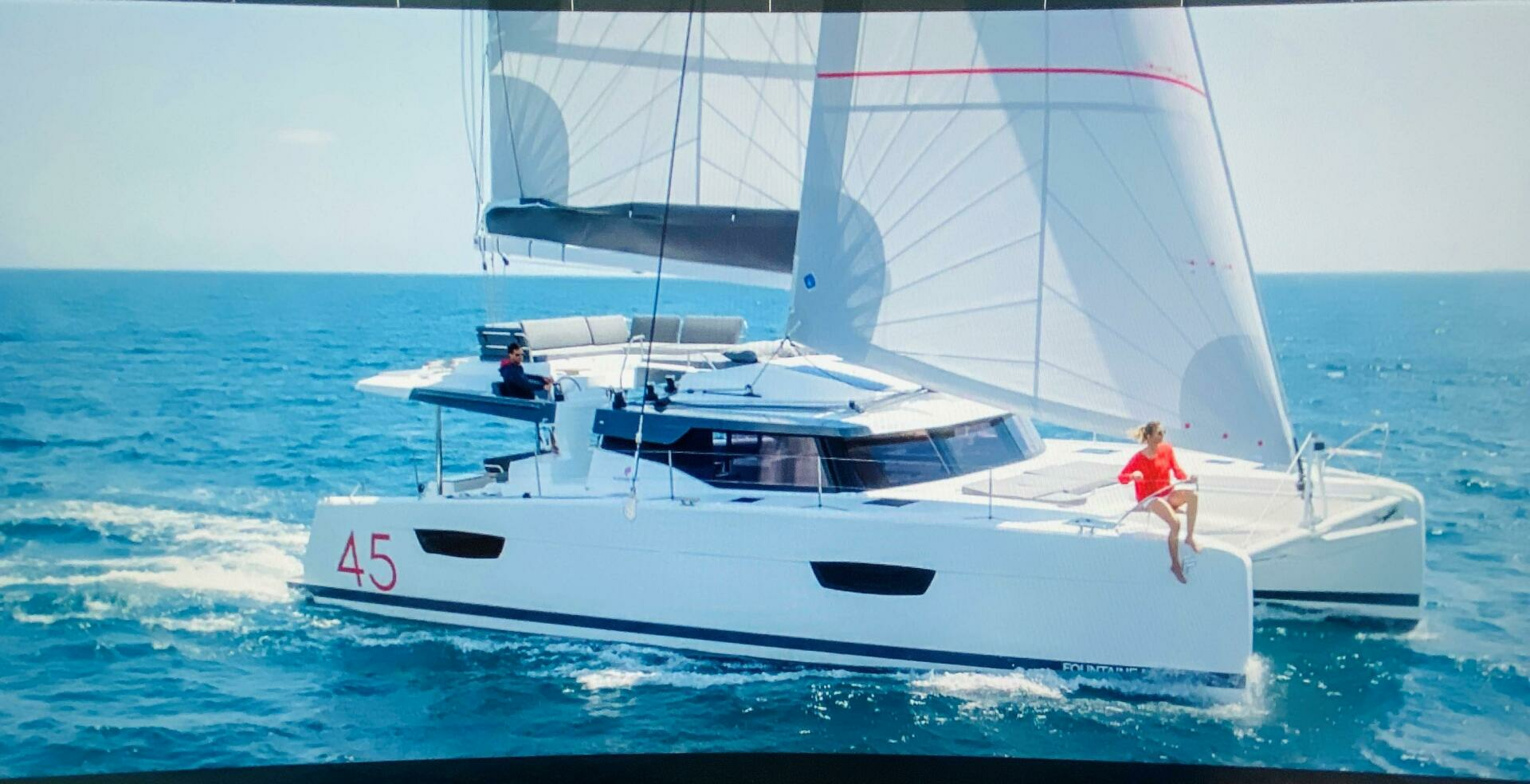 2022 45' Fountaine Pajot photo