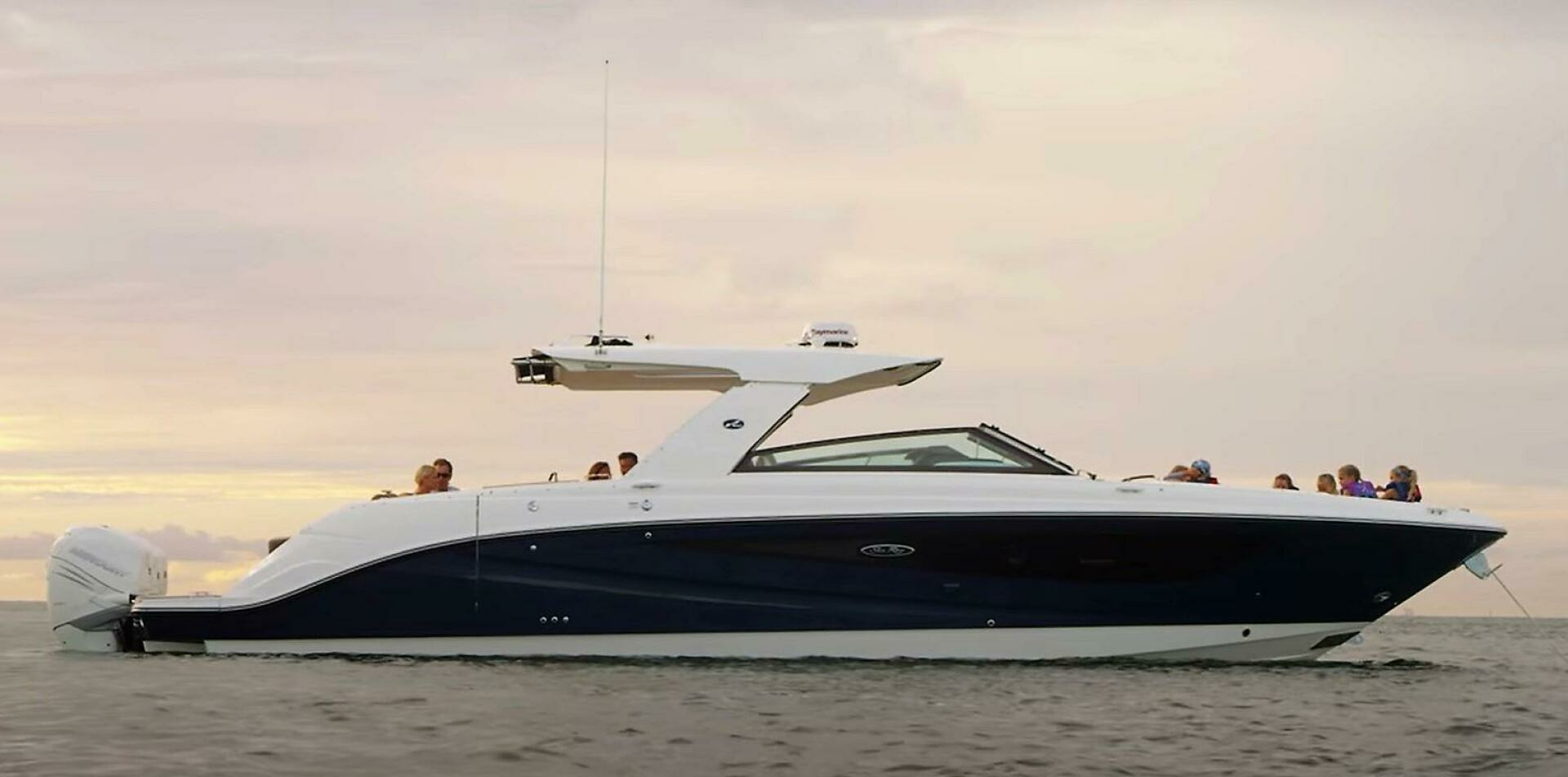 2022 40' Sea Ray photo