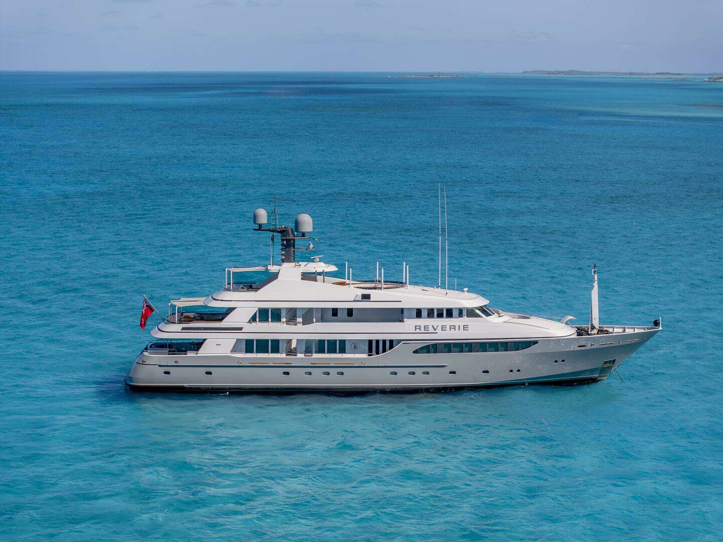 2000 165' Feadship photo