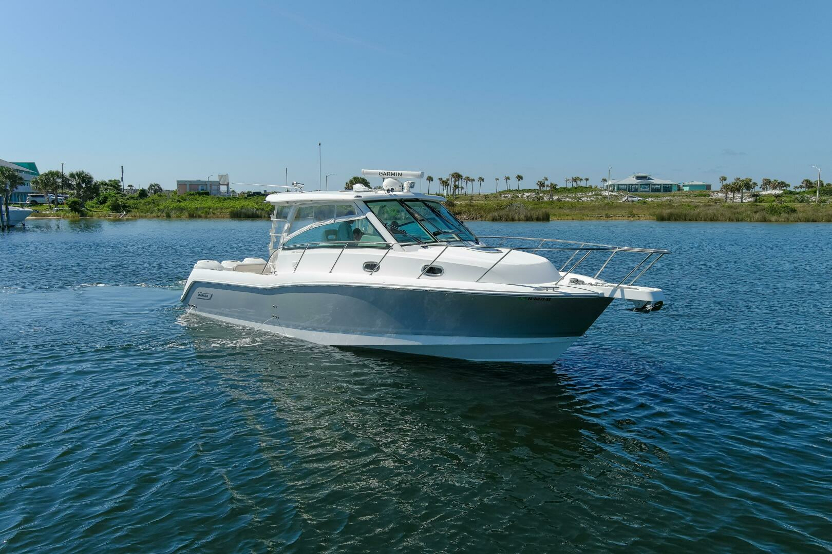 2019 34' Boston Whaler photo