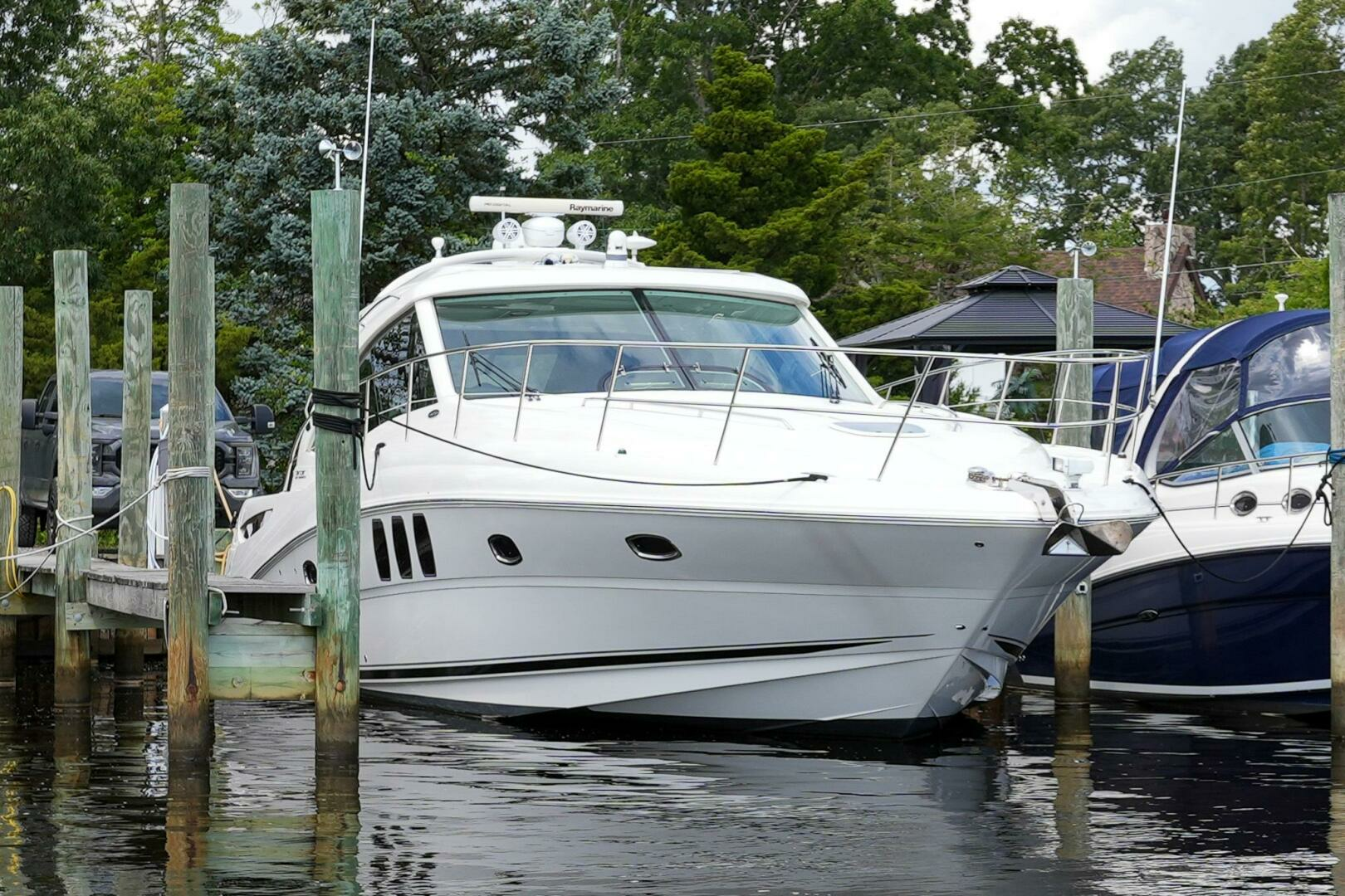 2010 50' Sea Ray photo